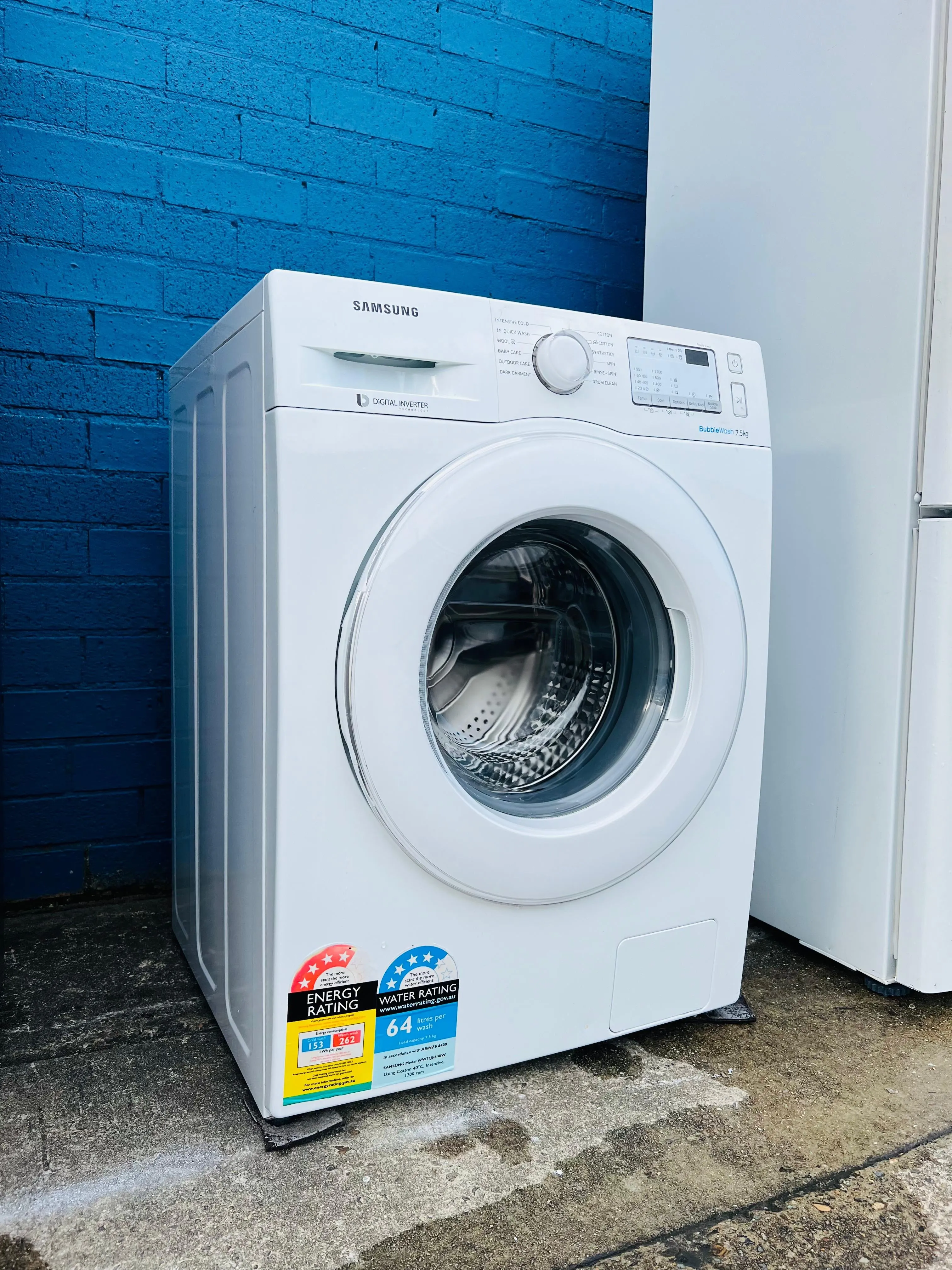 **SAMSUNG 7.5KGS FRONT LOADER WASHING MACHINE**