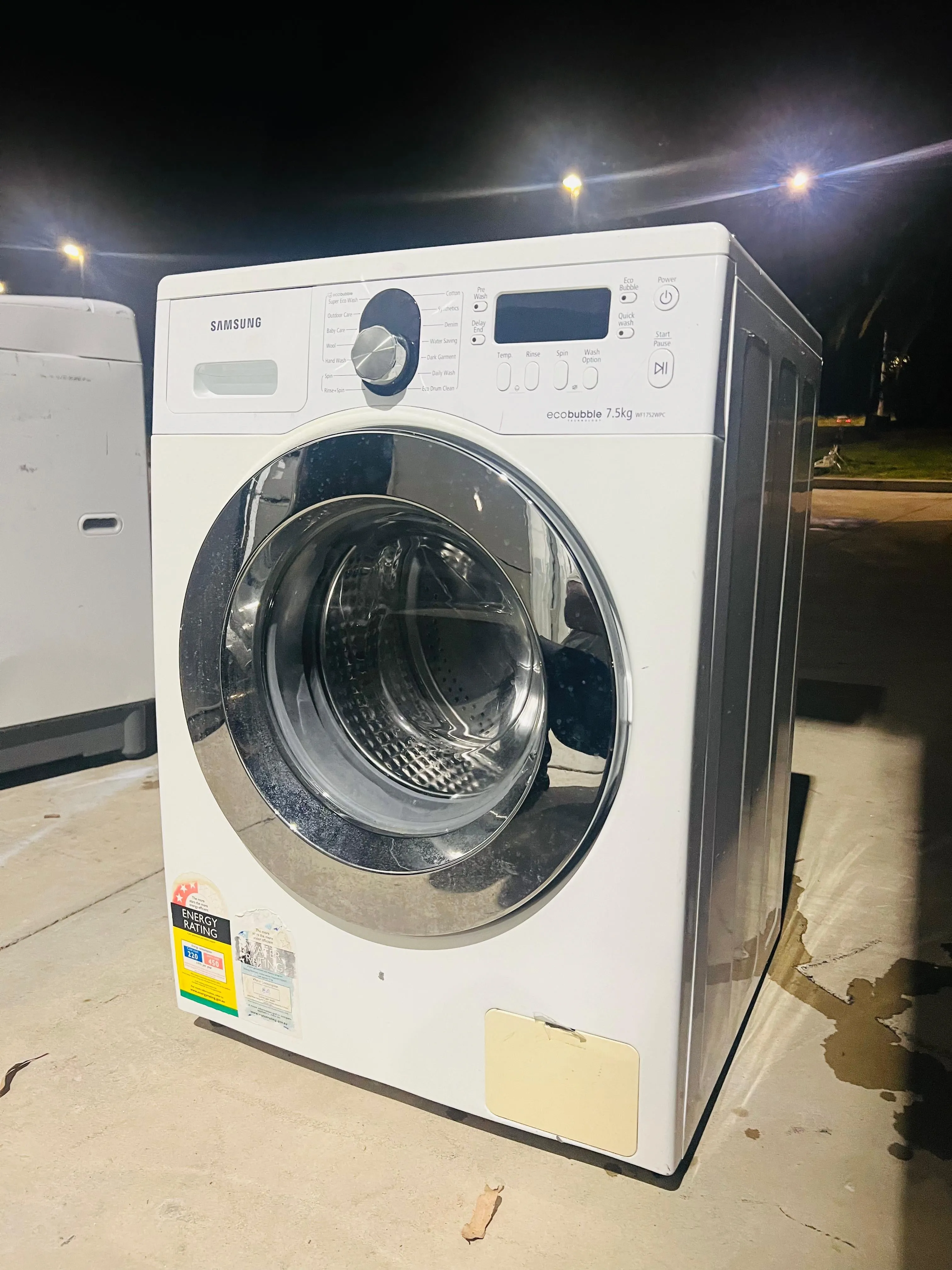 **SAMSUNG 7.5KGS FRONT LOADER WASHING MACHINE**