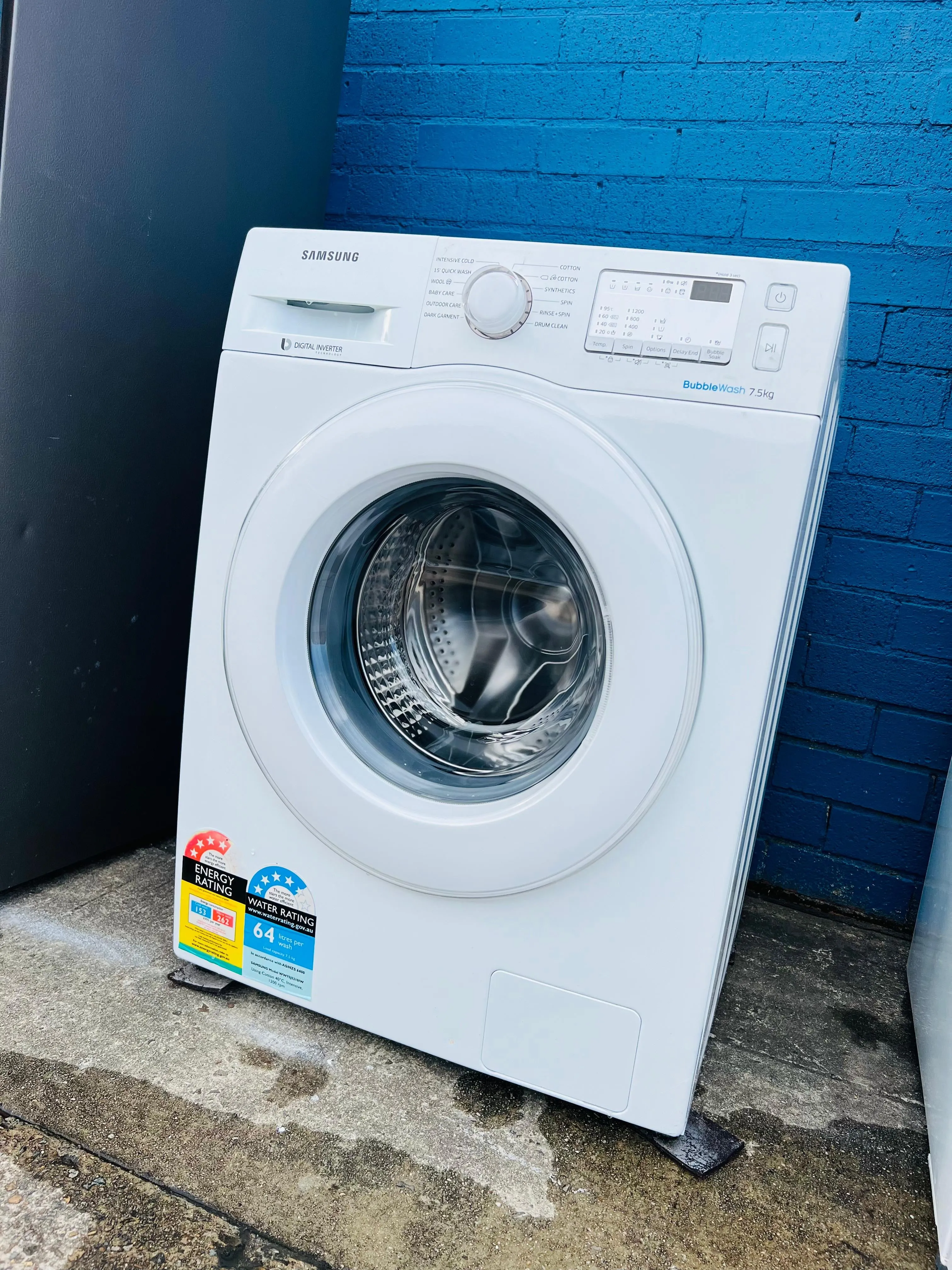 **SAMSUNG 7.5KGS FRONT LOADER WASHING MACHINE**