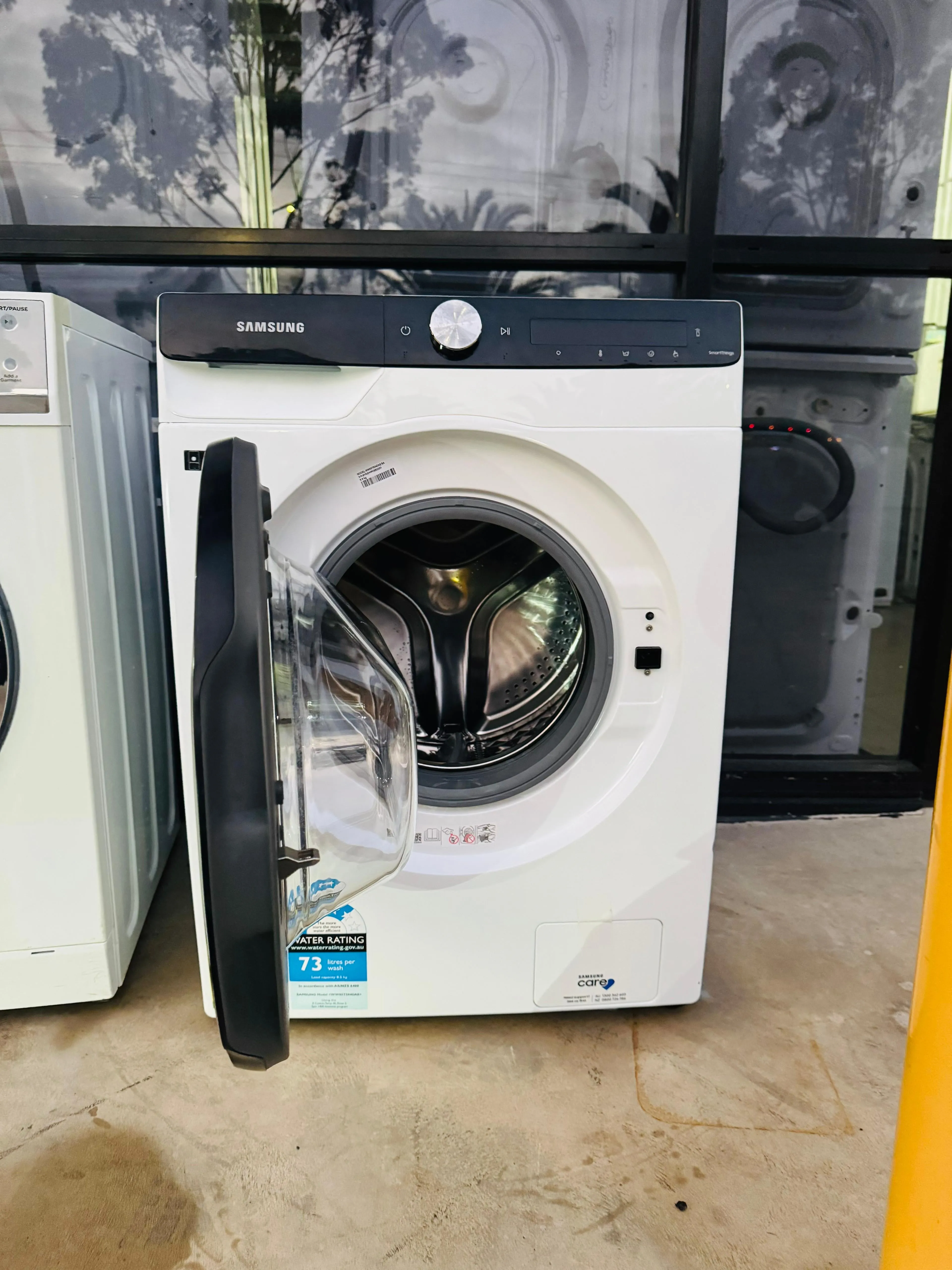**SAMSUNG 8.5 KGS FRONT LOADER WASHING MACHINE**