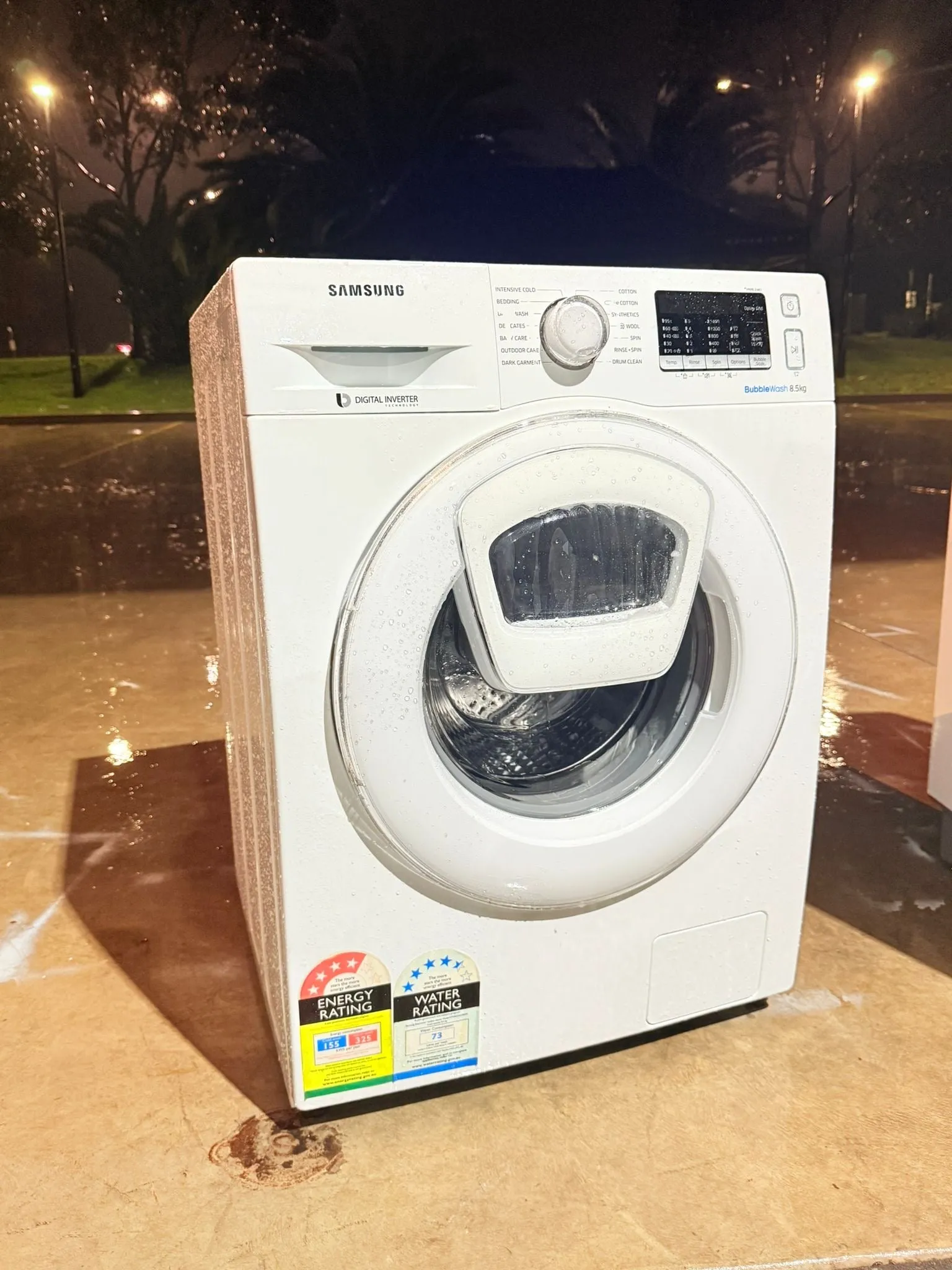 **SAMSUNG 8.5 KGS FRONT LOADER WASHING MACHINE**