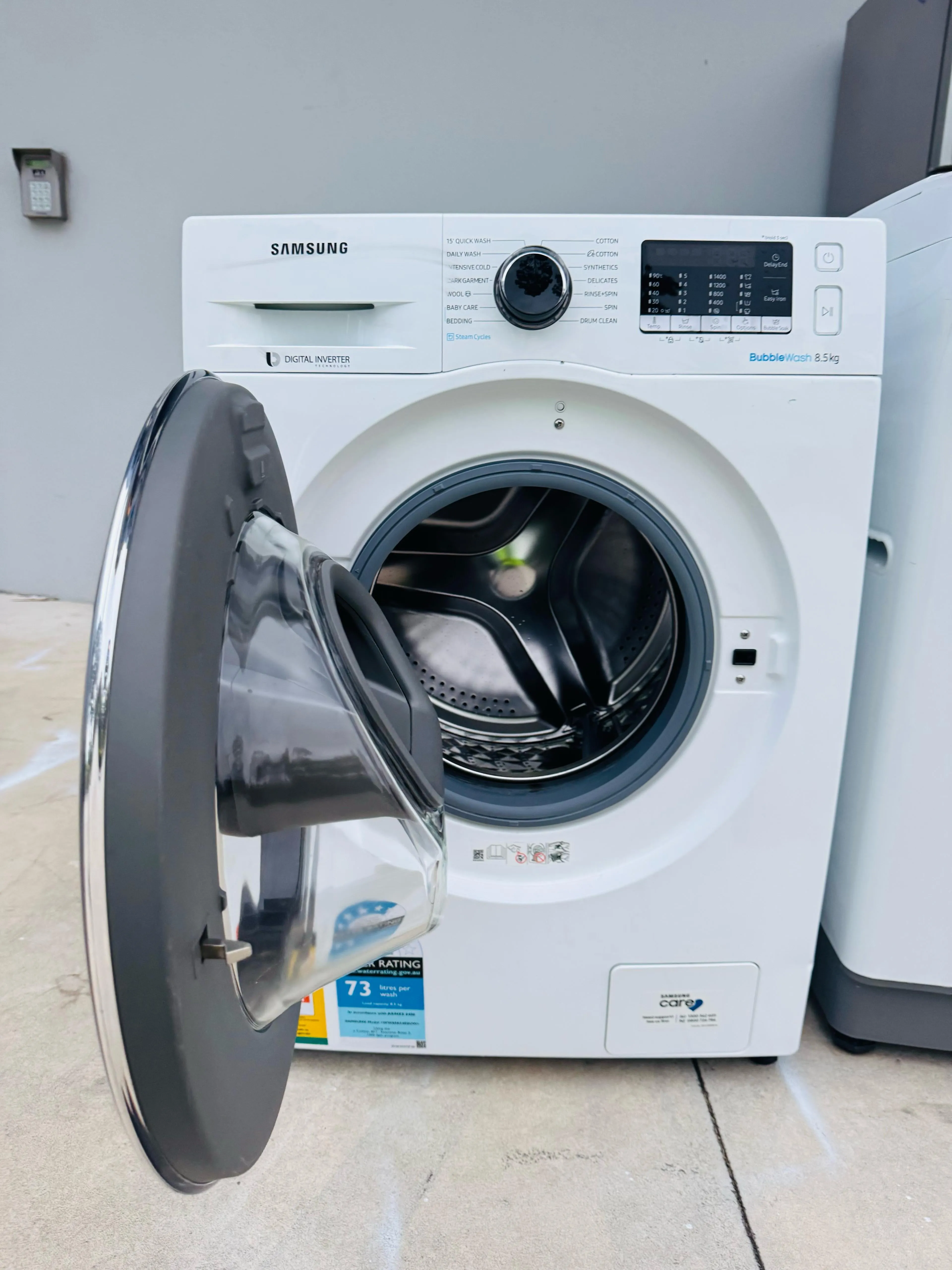 **SAMSUNG 8.5 KGS FRONT LOADER WASHING MACHINE**