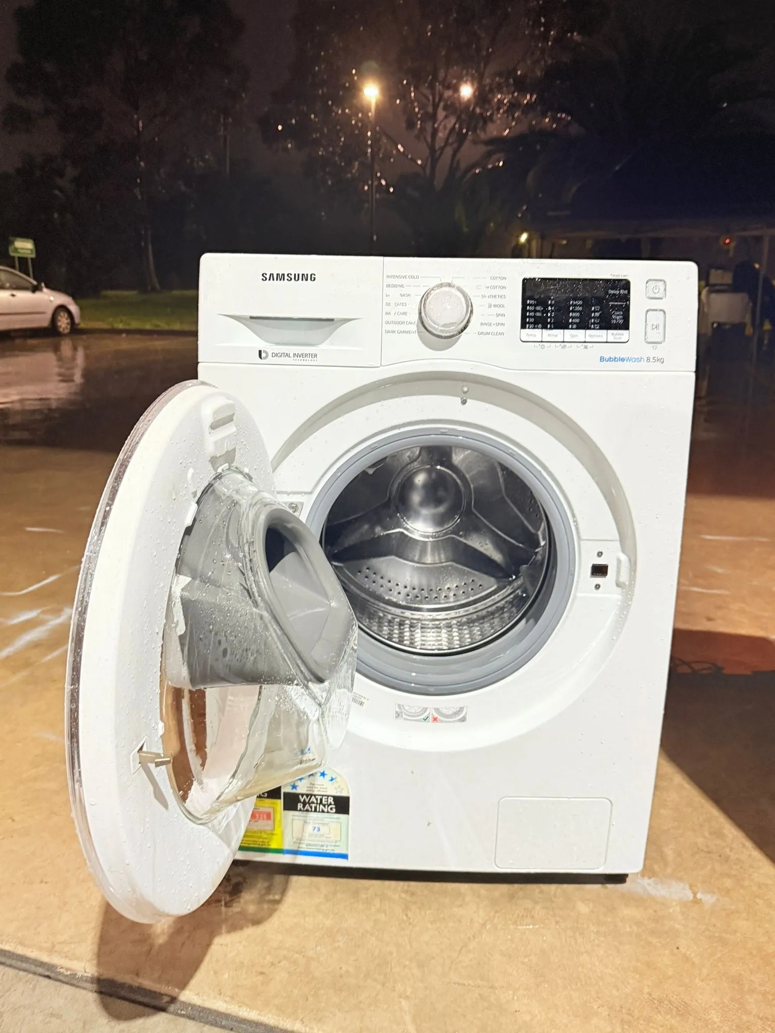 **SAMSUNG 8.5 KGS FRONT LOADER WASHING MACHINE**