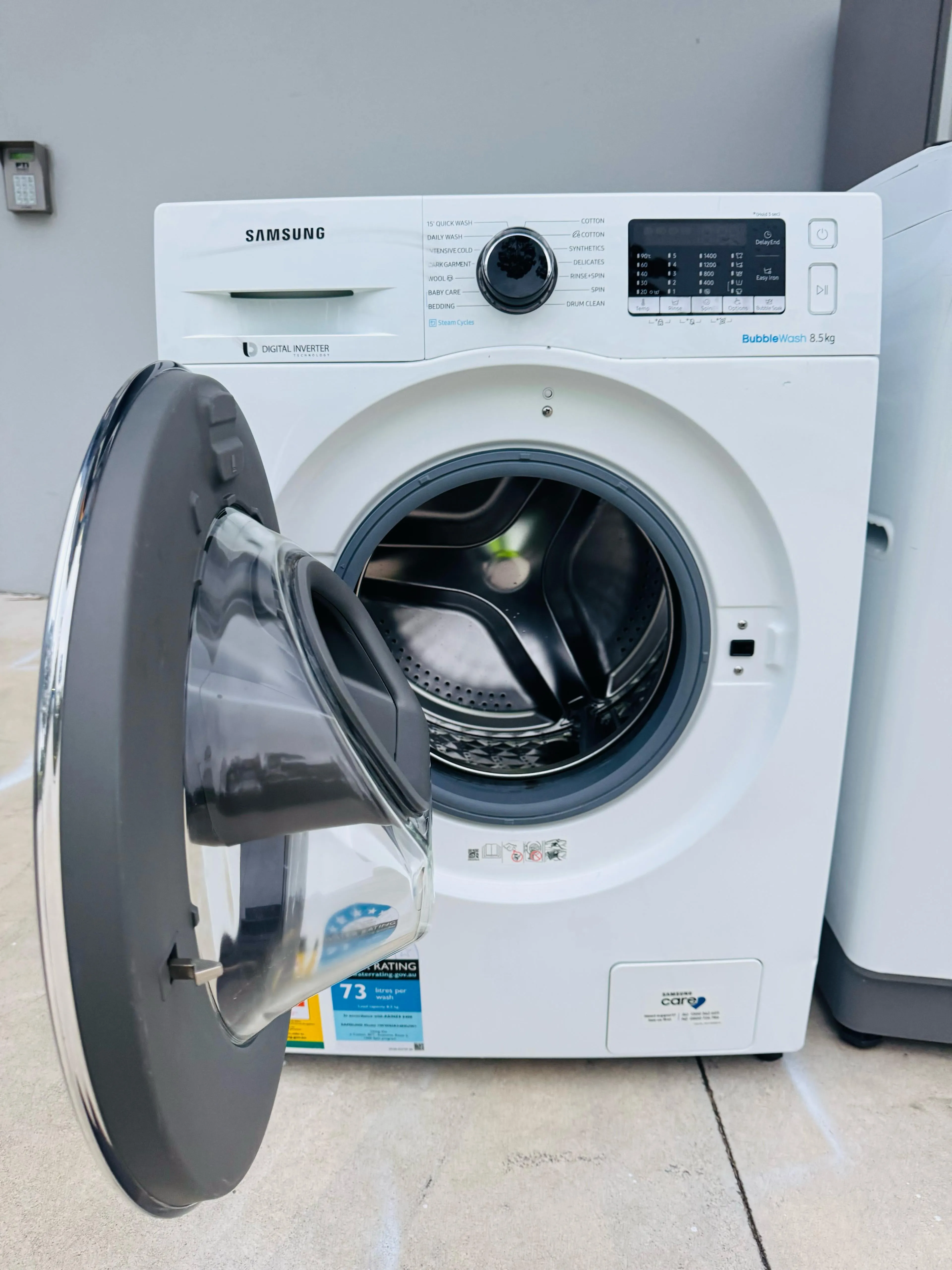 **SAMSUNG 8.5 KGS FRONT LOADER WASHING MACHINE**