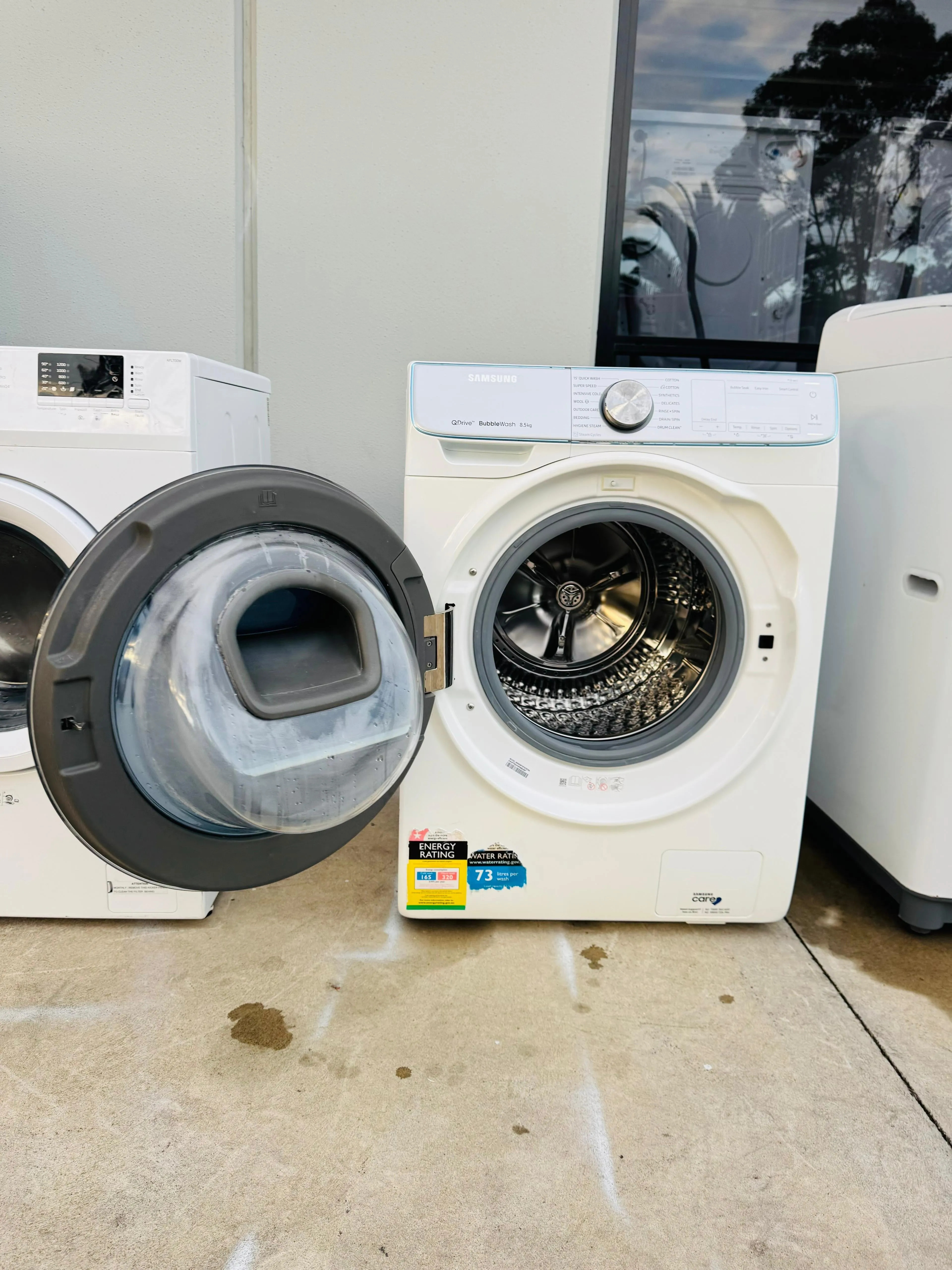 **SAMSUNG 8.5 KGS FRONT LOADER WASHING MACHINE**