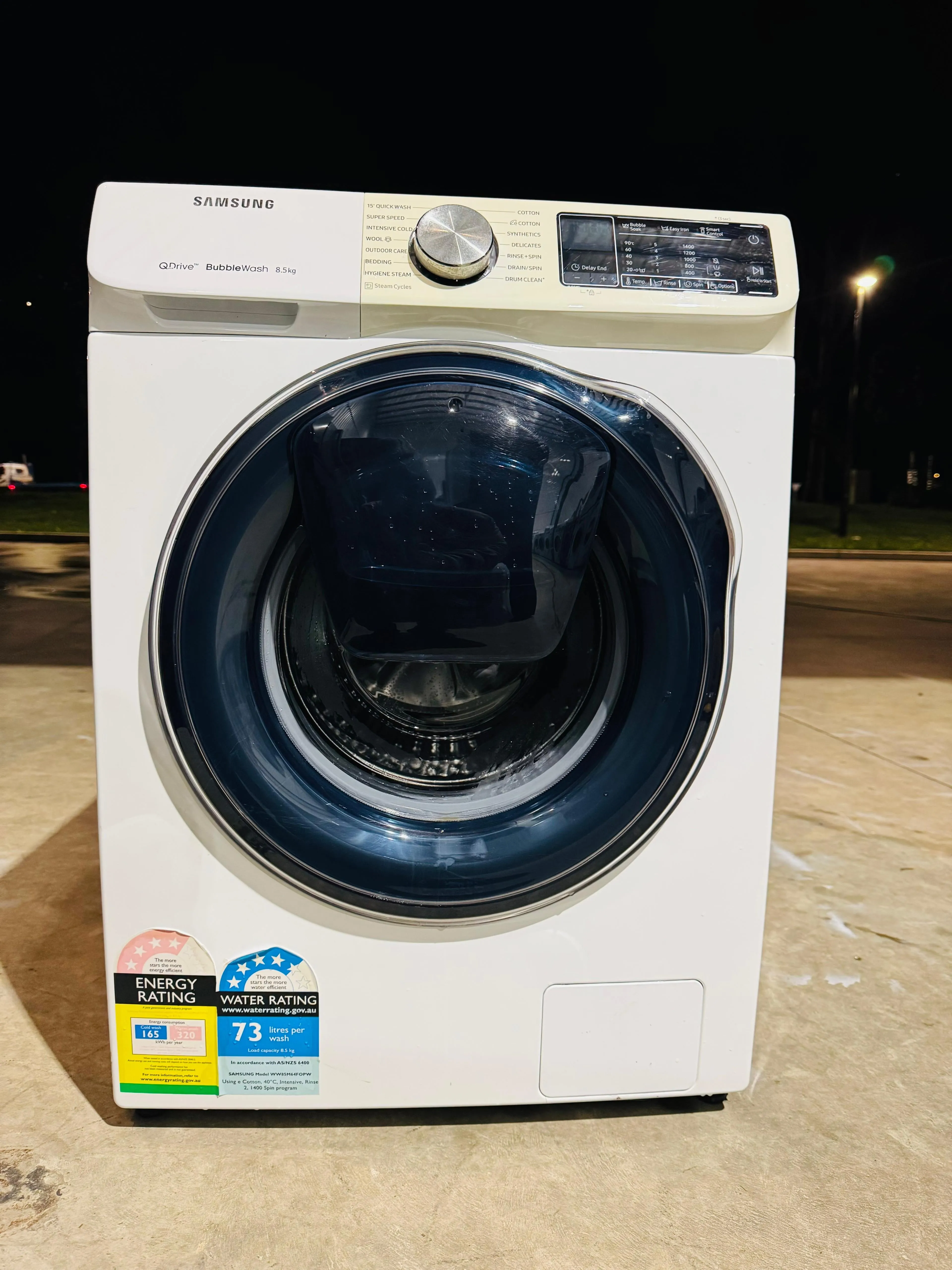 **SAMSUNG 8.5 KGS FRONT LOADER WASHING MACHINE**