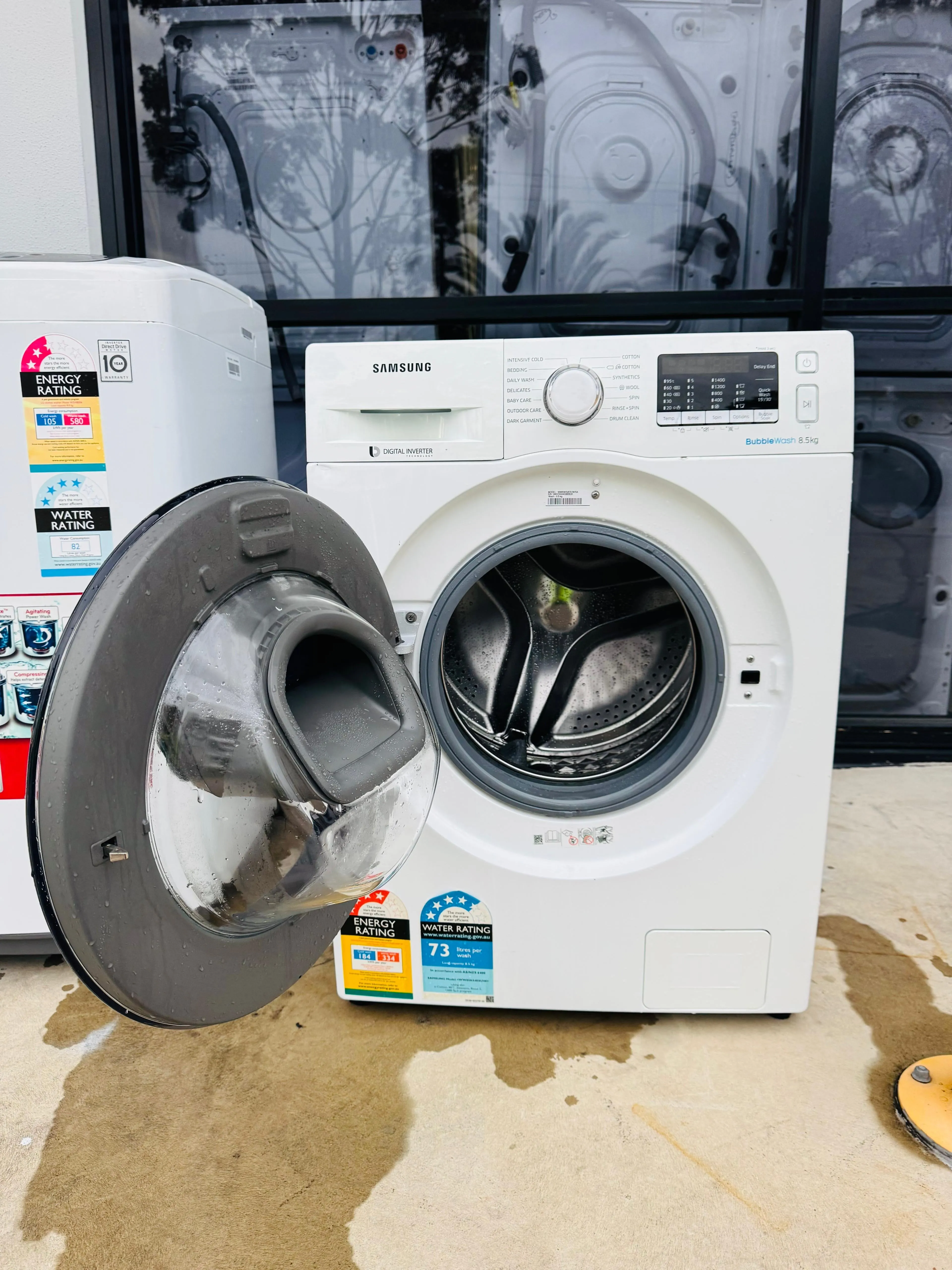 **SAMSUNG 8.5 KGS FRONT LOADER WASHING MACHINE**