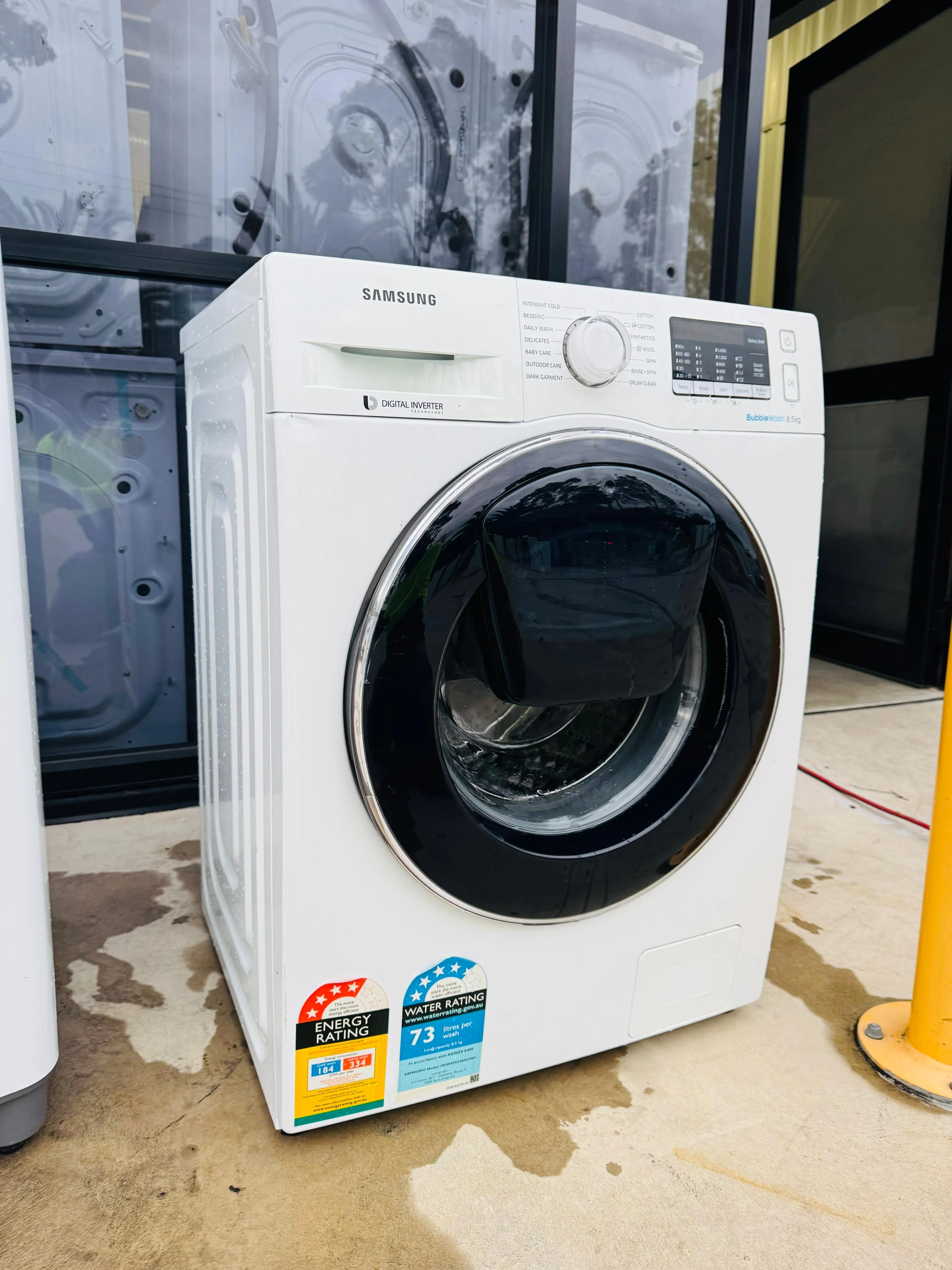 **SAMSUNG 8.5 KGS FRONT LOADER WASHING MACHINE**