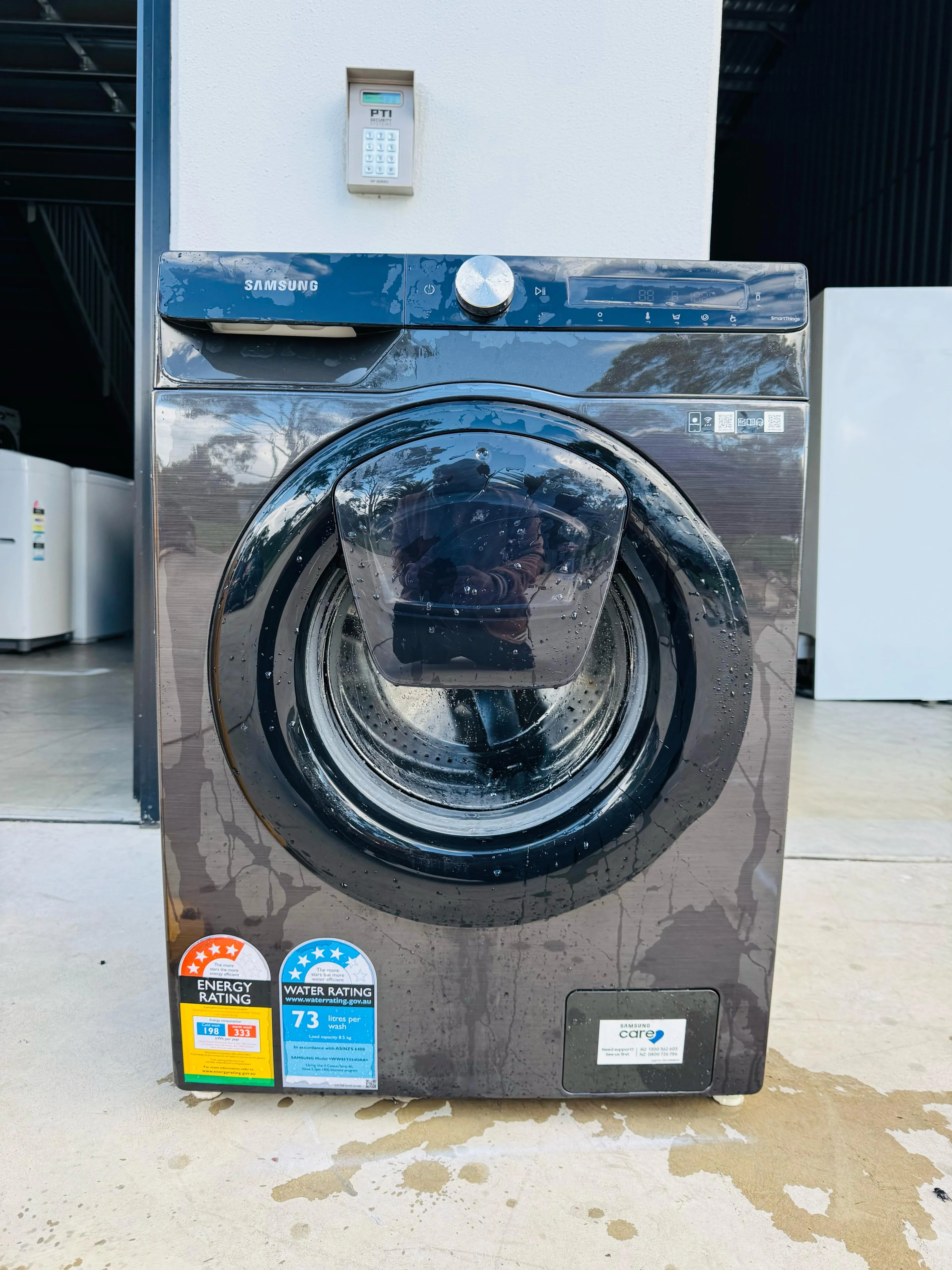 **SAMSUNG 8.5 KGS FRONT LOADER WASHING MACHINE**