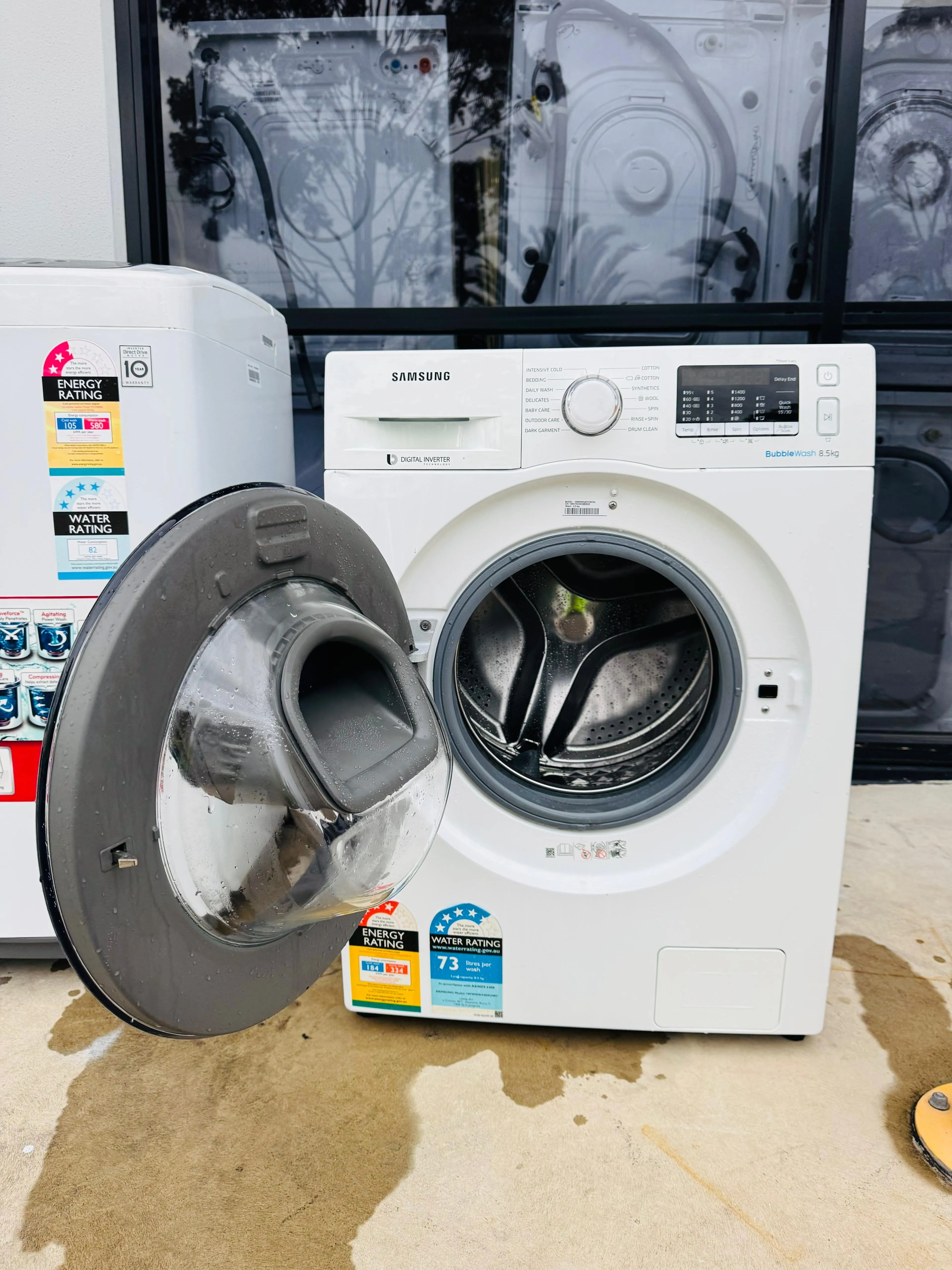 **SAMSUNG 8.5 KGS FRONT LOADER WASHING MACHINE**