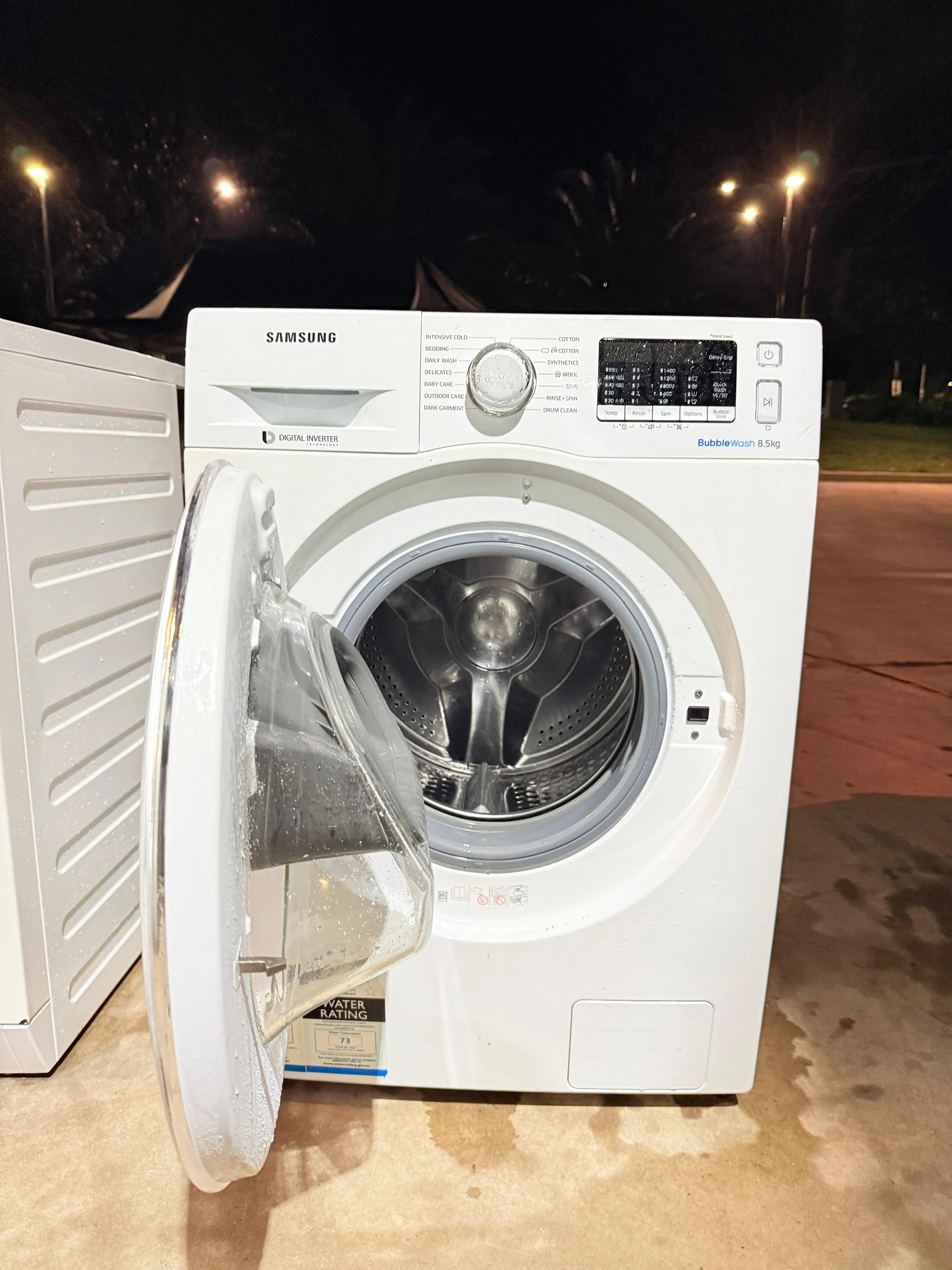 **SAMSUNG 8.5 KGS FRONT LOADER WASHING MACHINE**