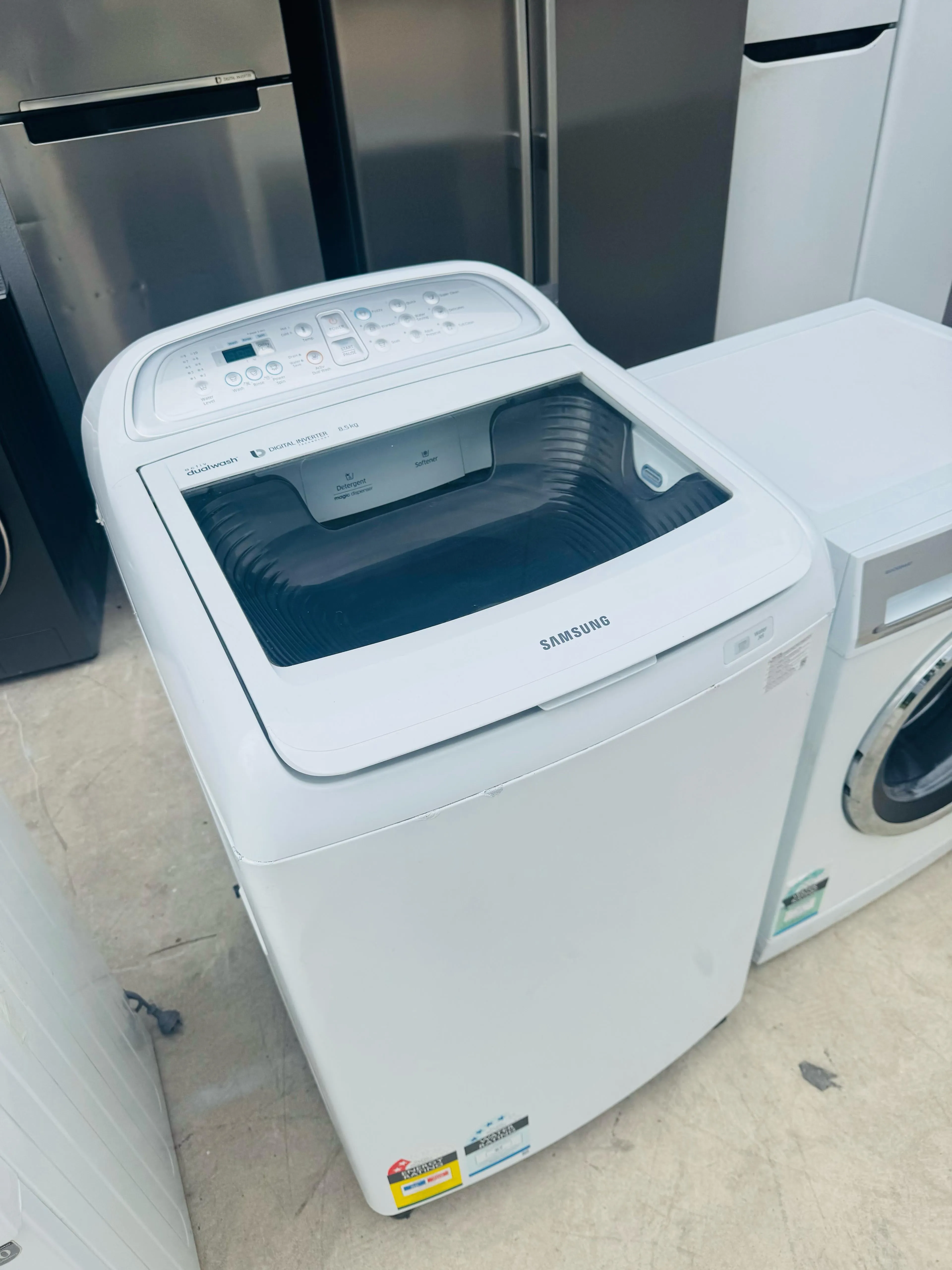 **SAMSUNG 8.5 KGS TOP LOADER WASHING MACHINE**