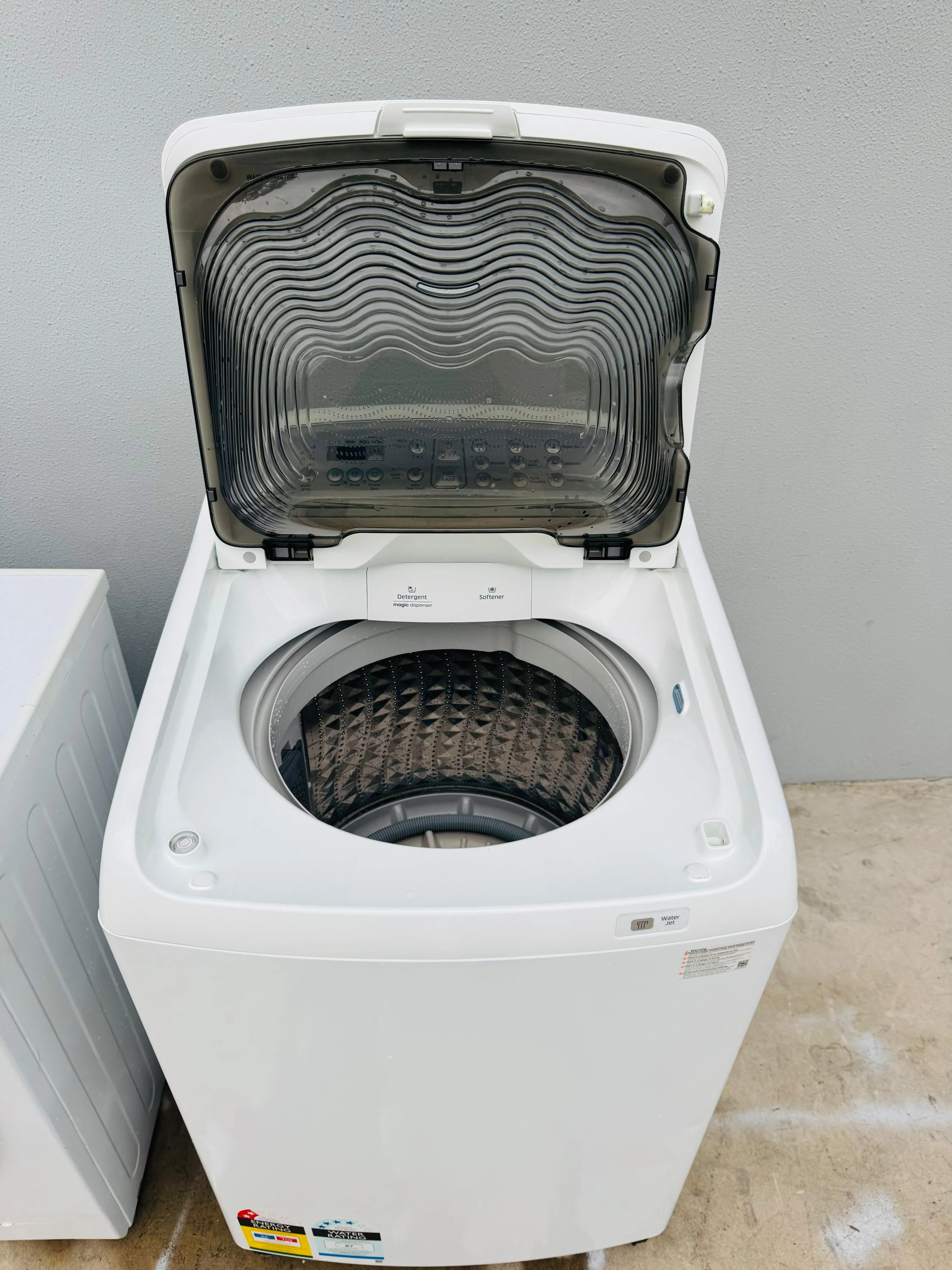 **SAMSUNG 8.5 KGS TOP LOADER WASHING MACHINE**
