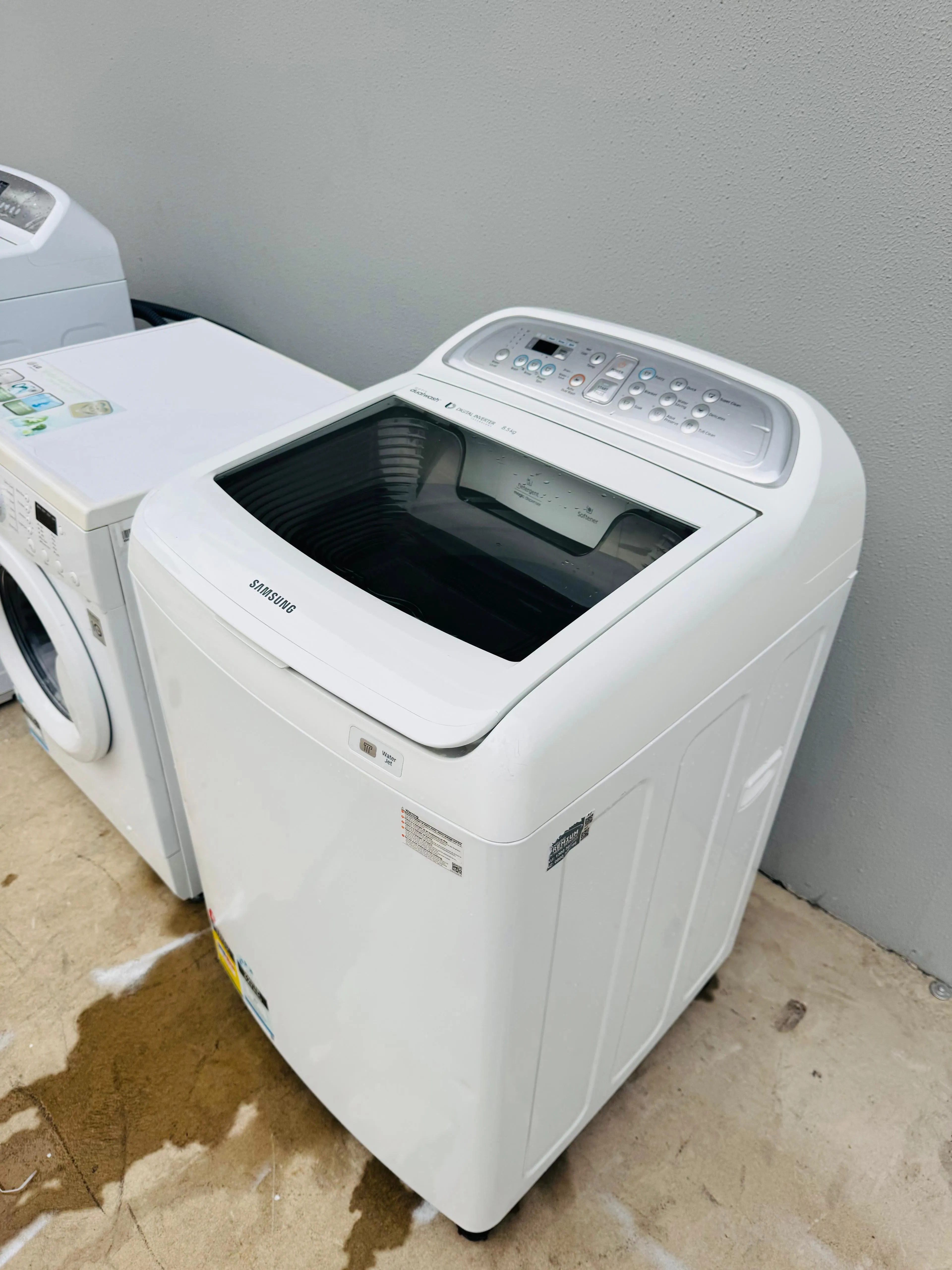 **SAMSUNG 8.5 KGS TOP LOADER WASHING MACHINE**