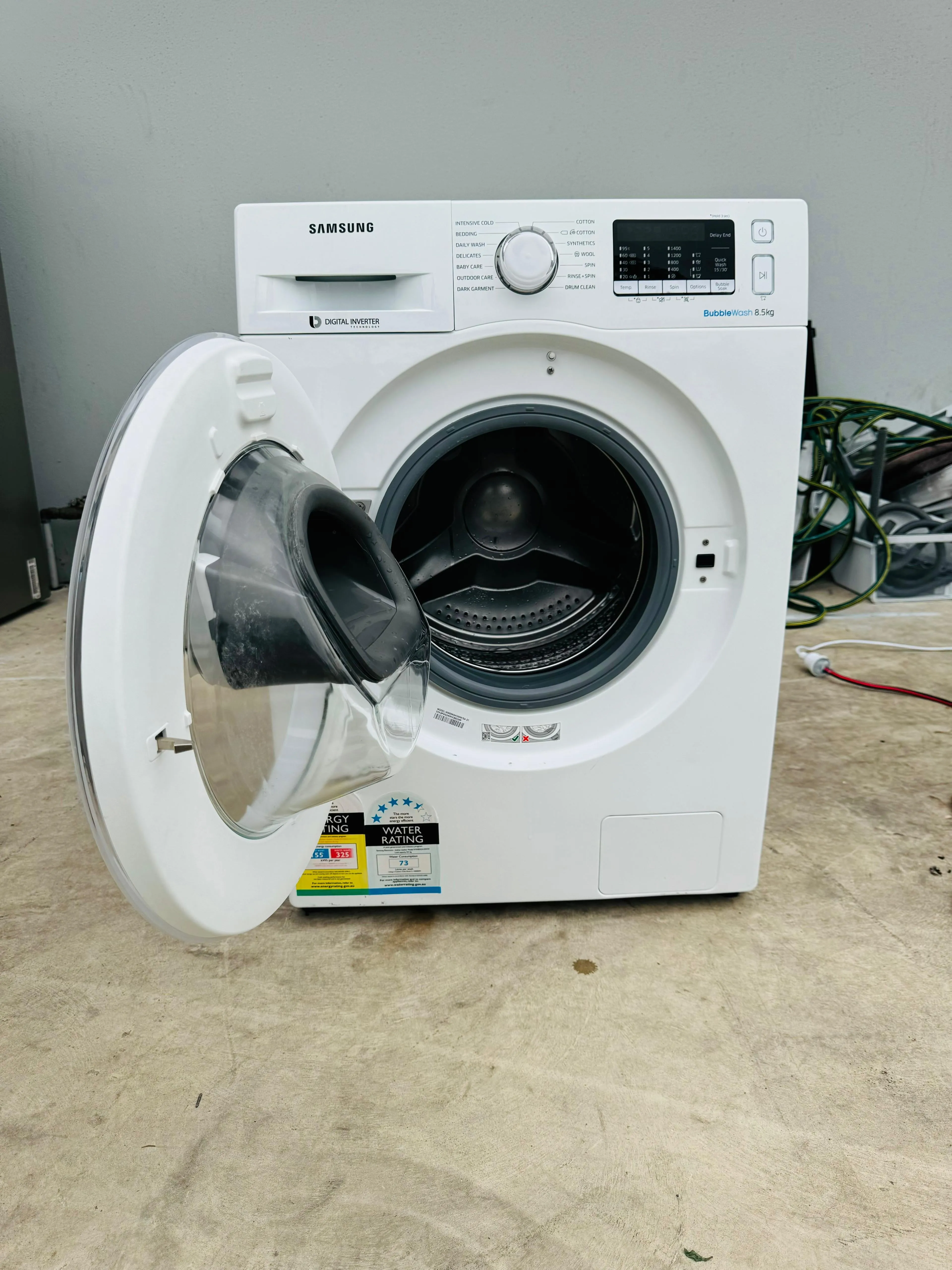 **SAMSUNG 8.5KGS FRONT LOADER WASHING MACHINE**
