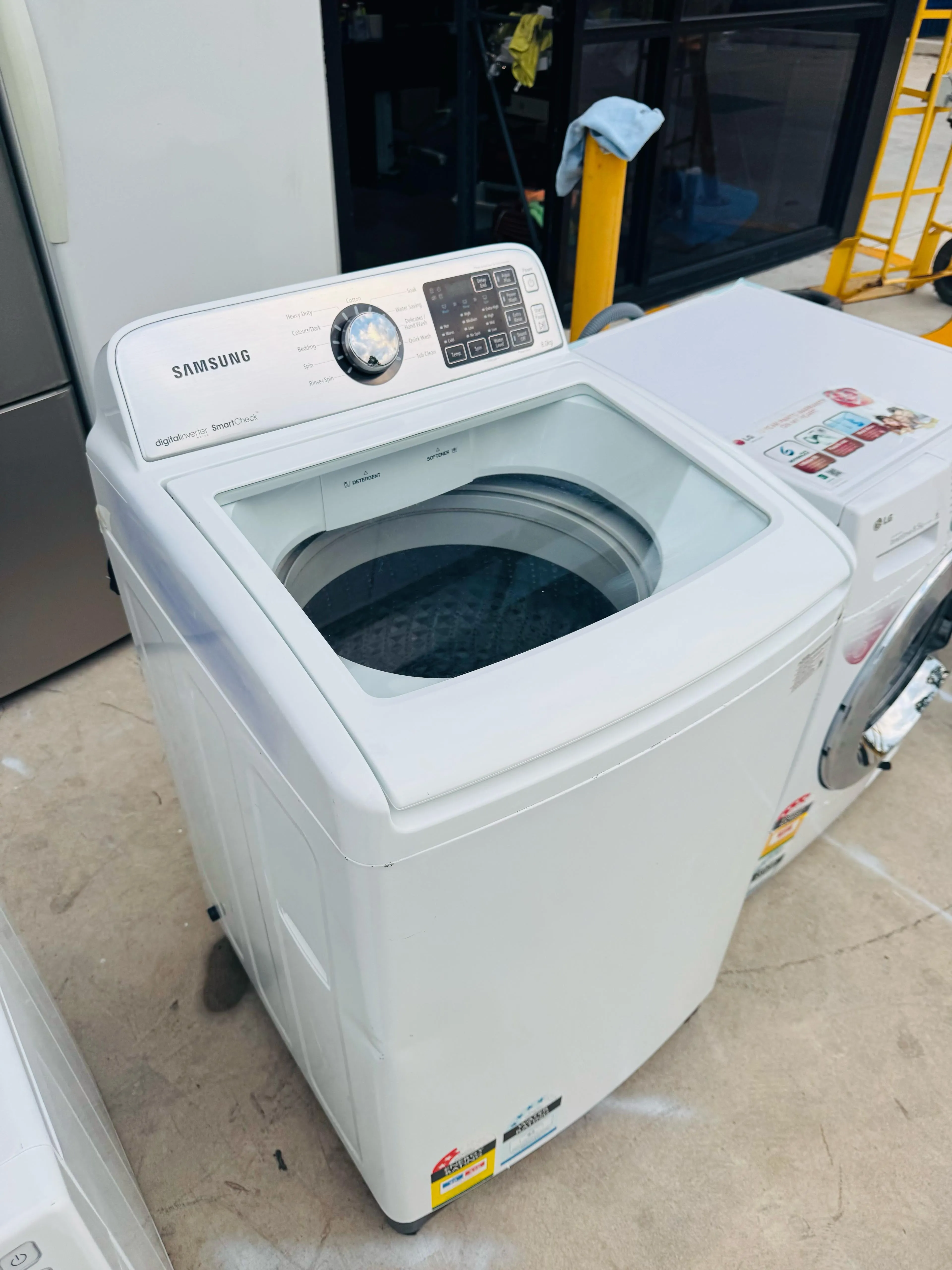 **SAMSUNG 8KGS TOP LOADER WASHING MACHINE**