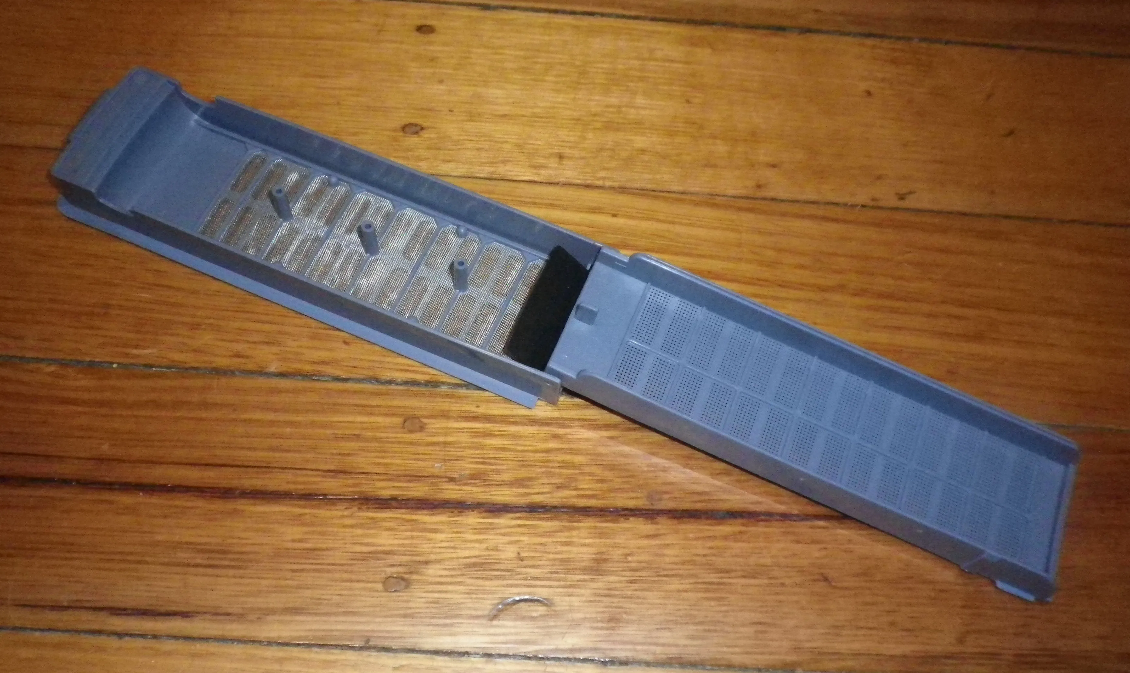 Samsung Blue-Grey Magic Filter Top Load Washer Lint Filter - Part # DC97-00114J