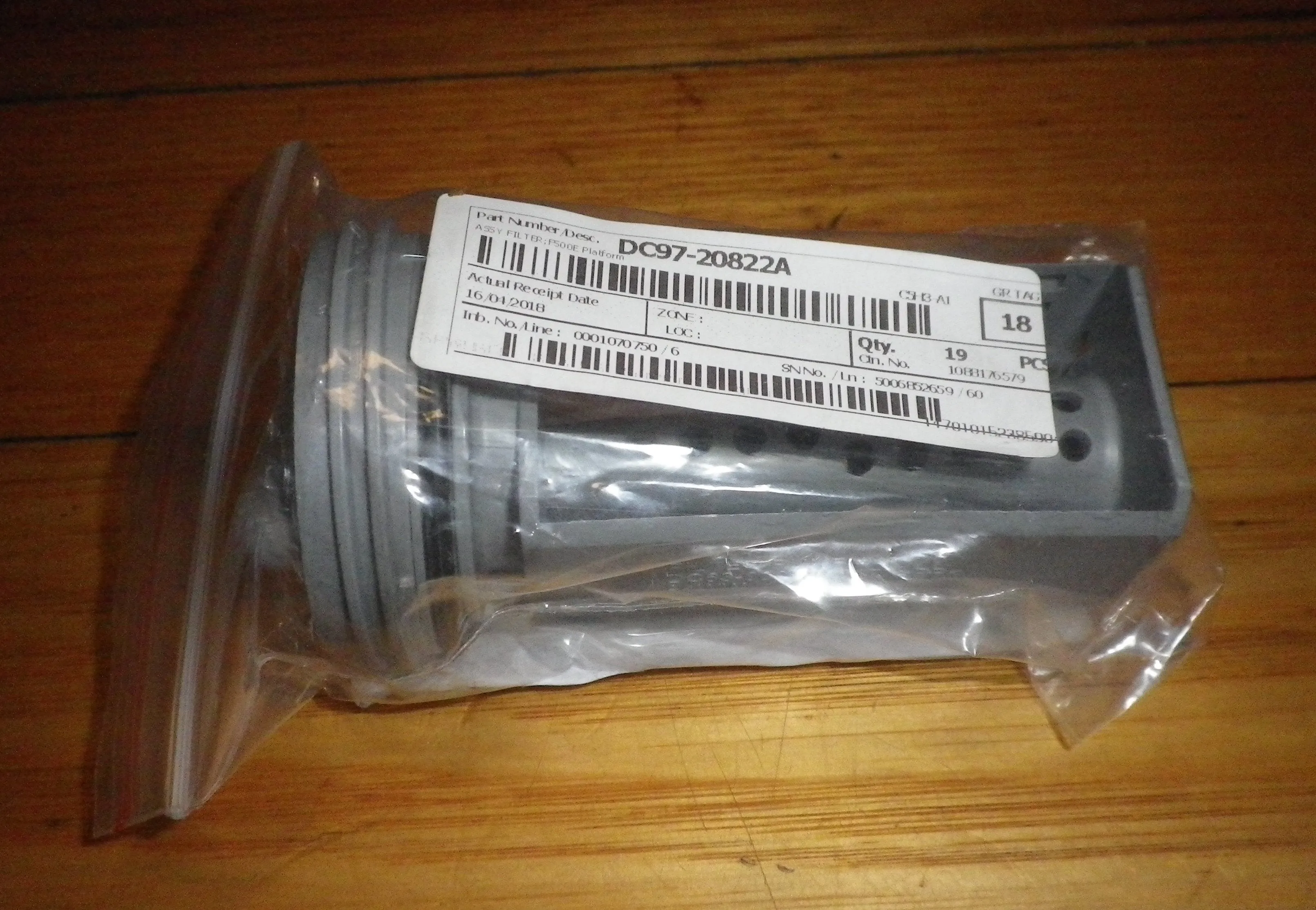 Samsung Washer Pump Lint Filter Button Trap Insert - Part # DC97-20822A