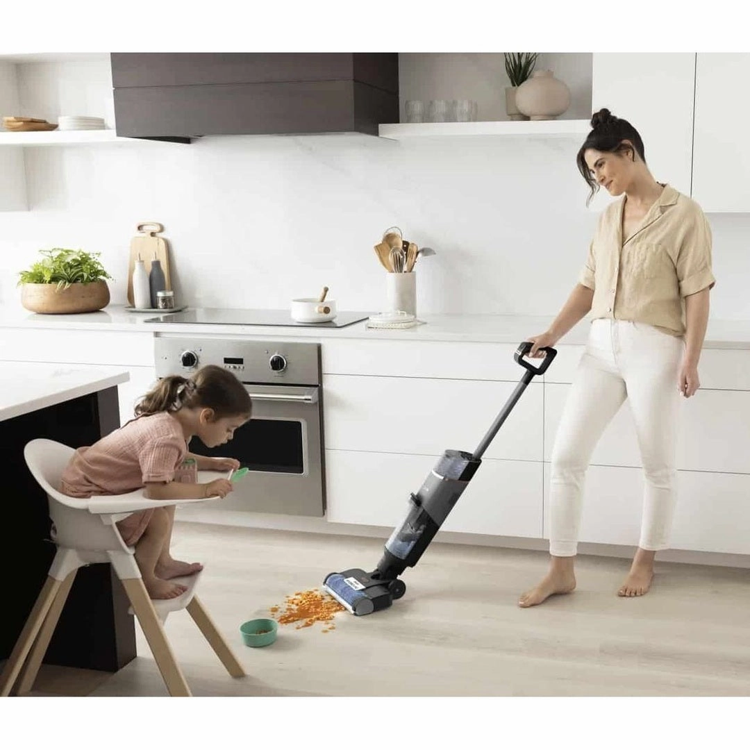 Shark HydroVac Cordless Hard Floor Cleaner | WD210UK