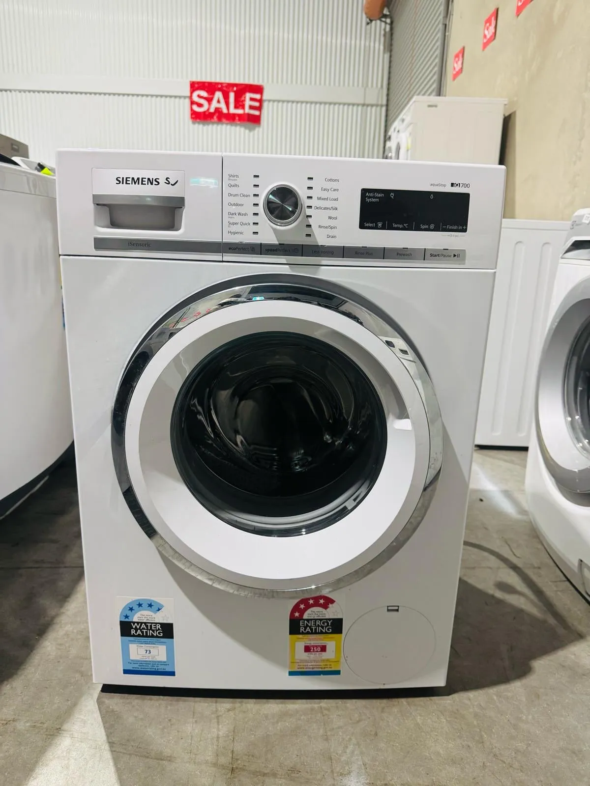 **SIEMENS 8.5 KGS FRONT LOADER WASHING MACHINE**