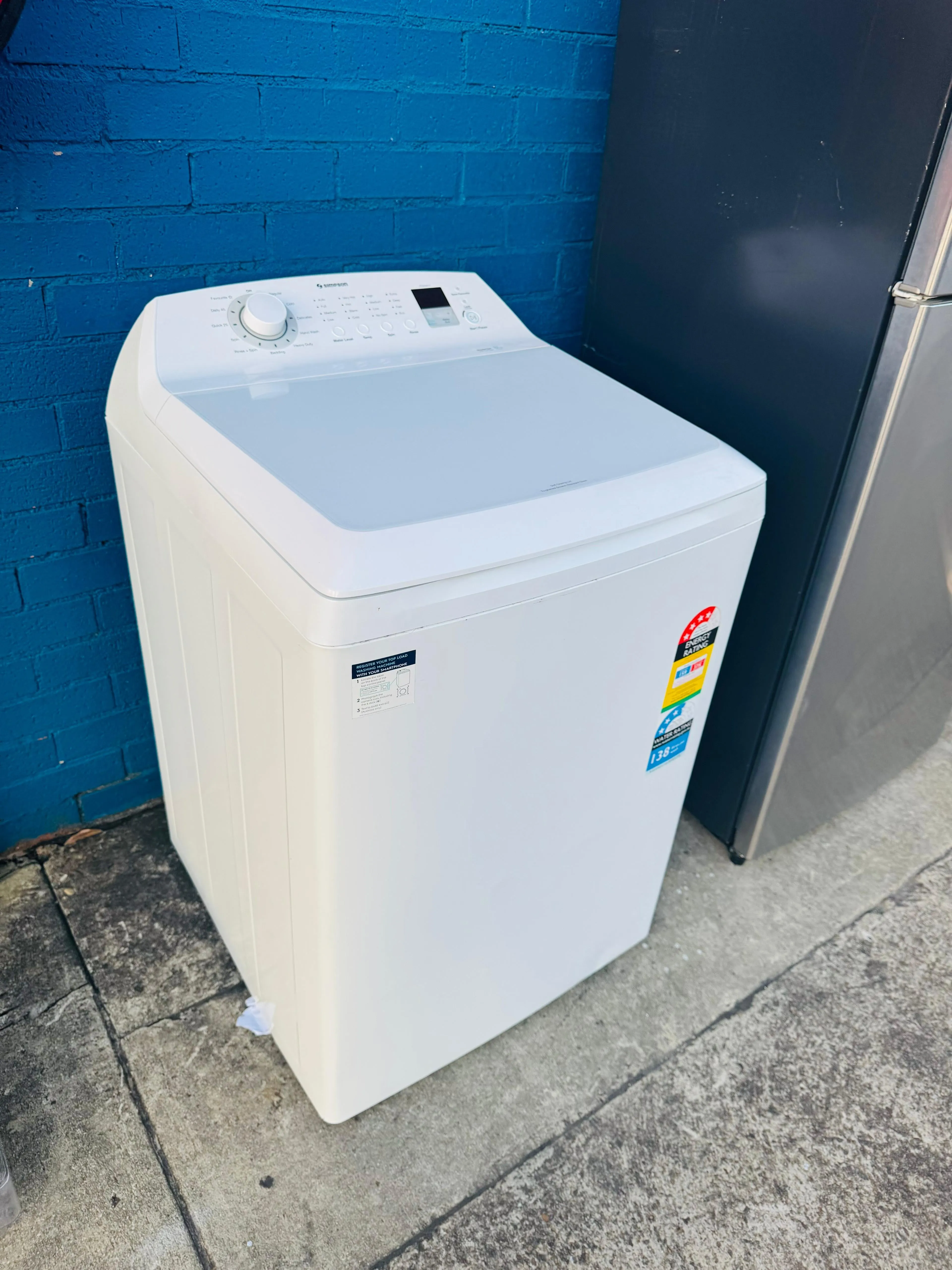 **SIMPSON 12KGS TOP LOADER WASHING MACHINE**