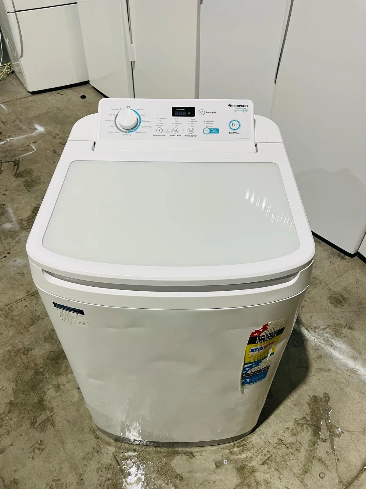 **SIMPSON 6 KGS TOP LOADER WASHING MACHINE**