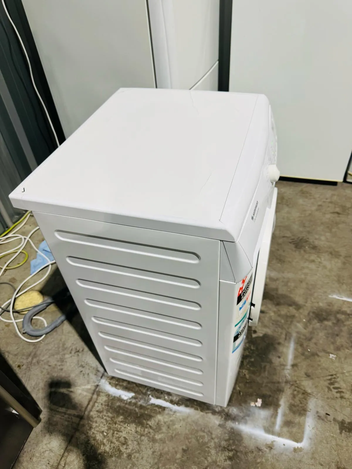 **SIMPSON 7 KGS FRONT LOADER WASHING MACHINE**