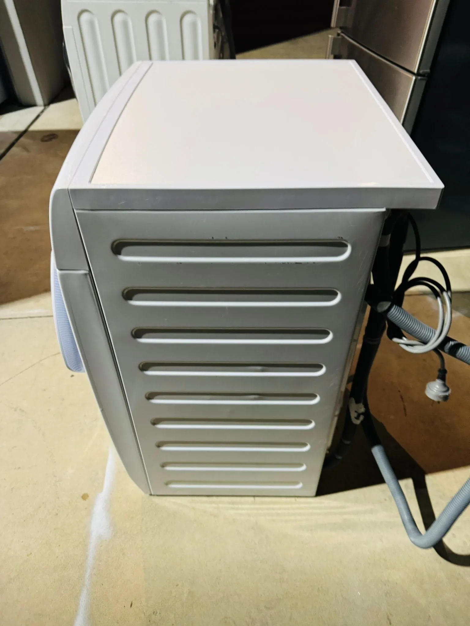 **SIMPSON 7 KGS FRONT LOADER WASHING MACHINE**