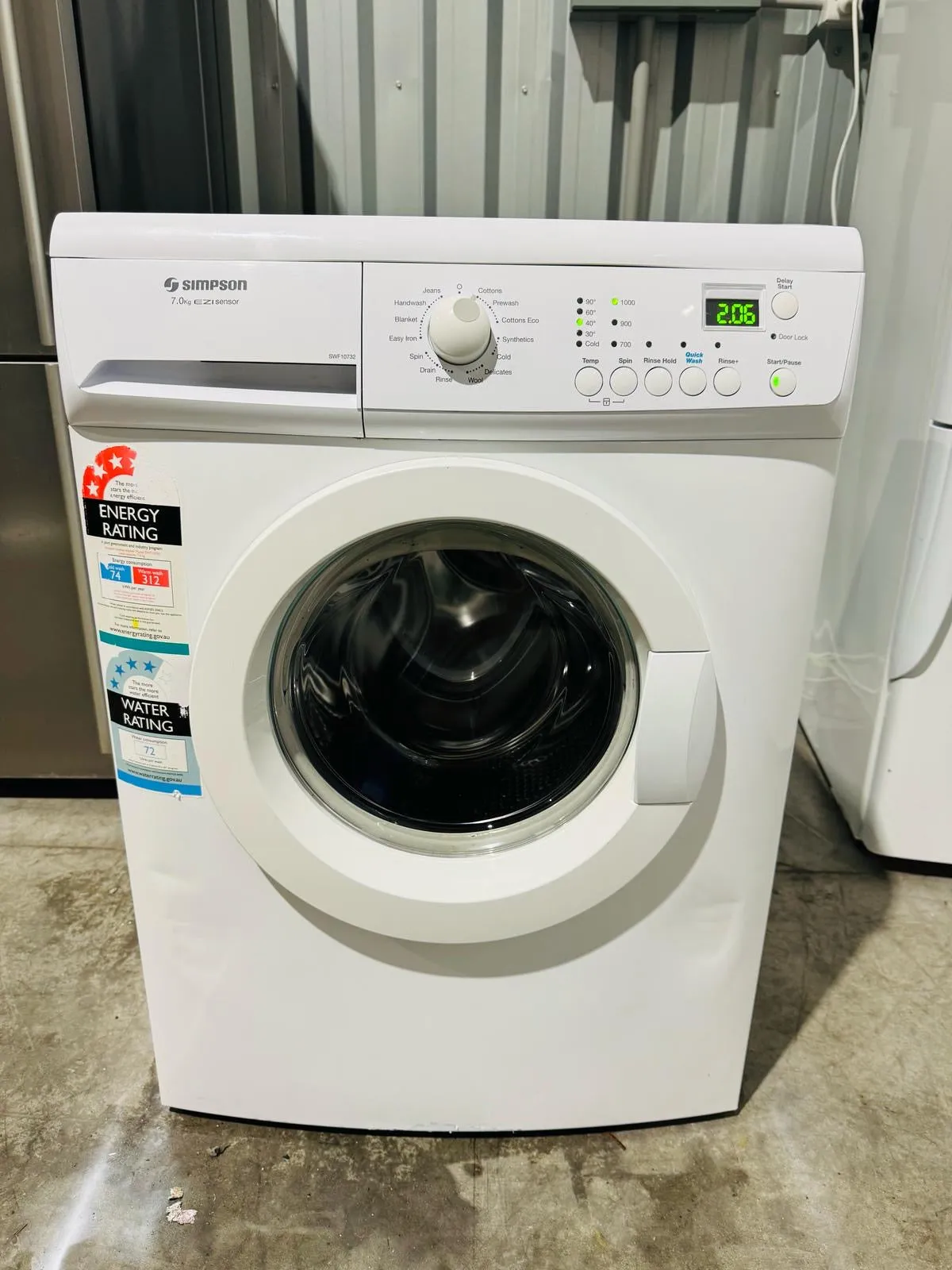 **SIMPSON 7 KGS FRONT LOADER WASHING MACHINE**