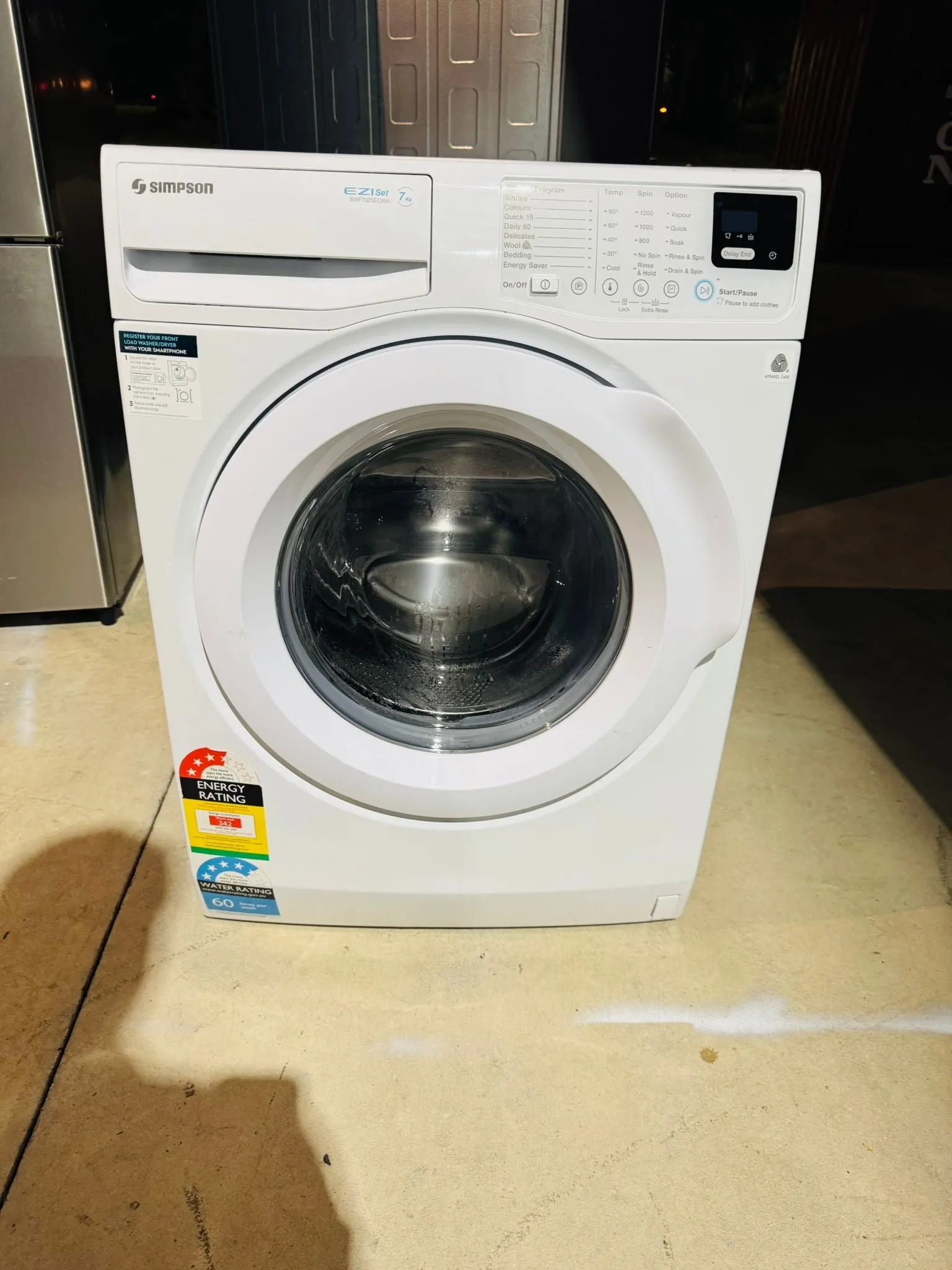 **SIMPSON 7 KGS FRONT LOADER WASHING MACHINE**