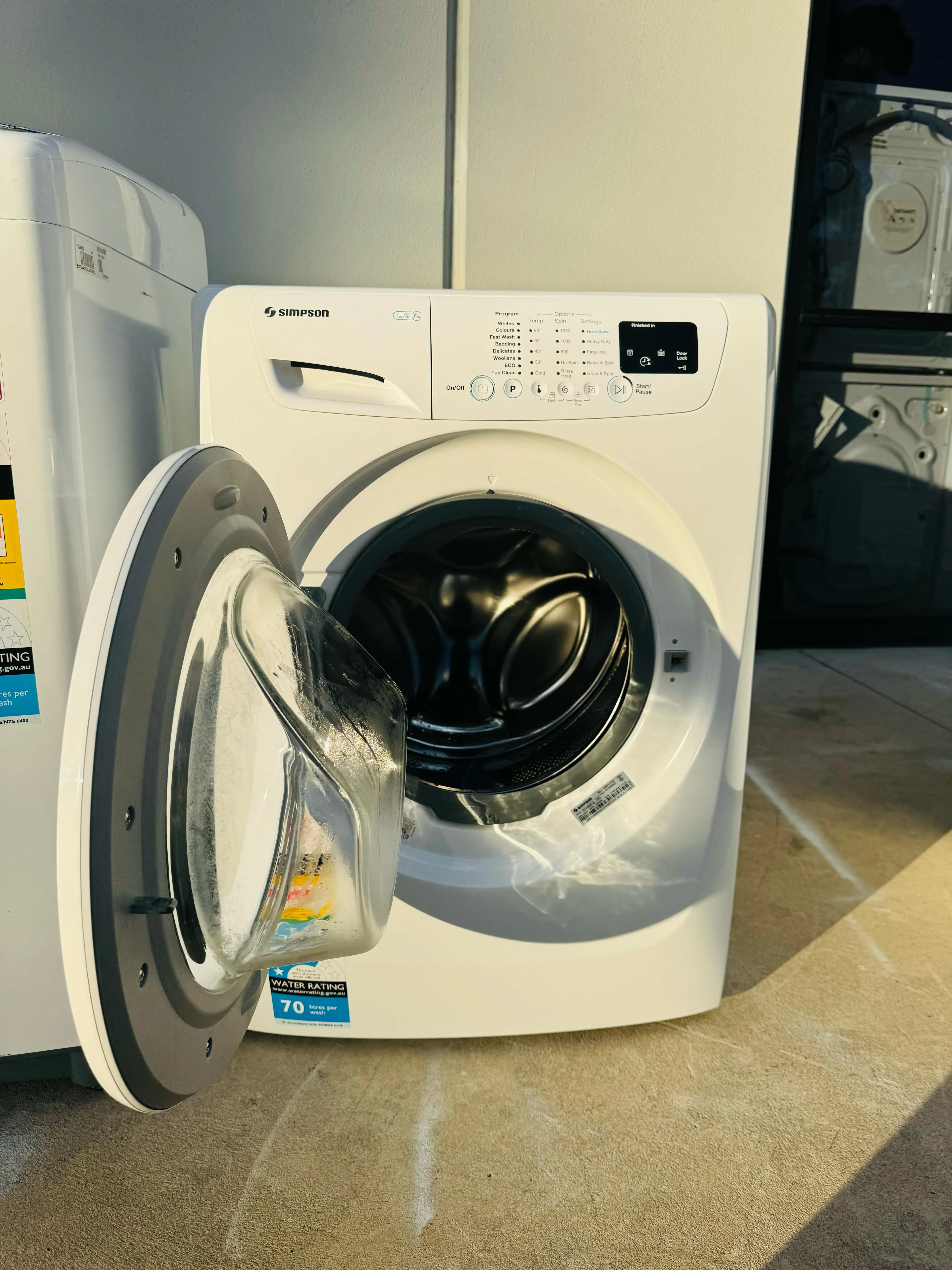 **SIMPSON 7KGS FRONT LOADER WASHING MACHINE** FREE DELIVERY