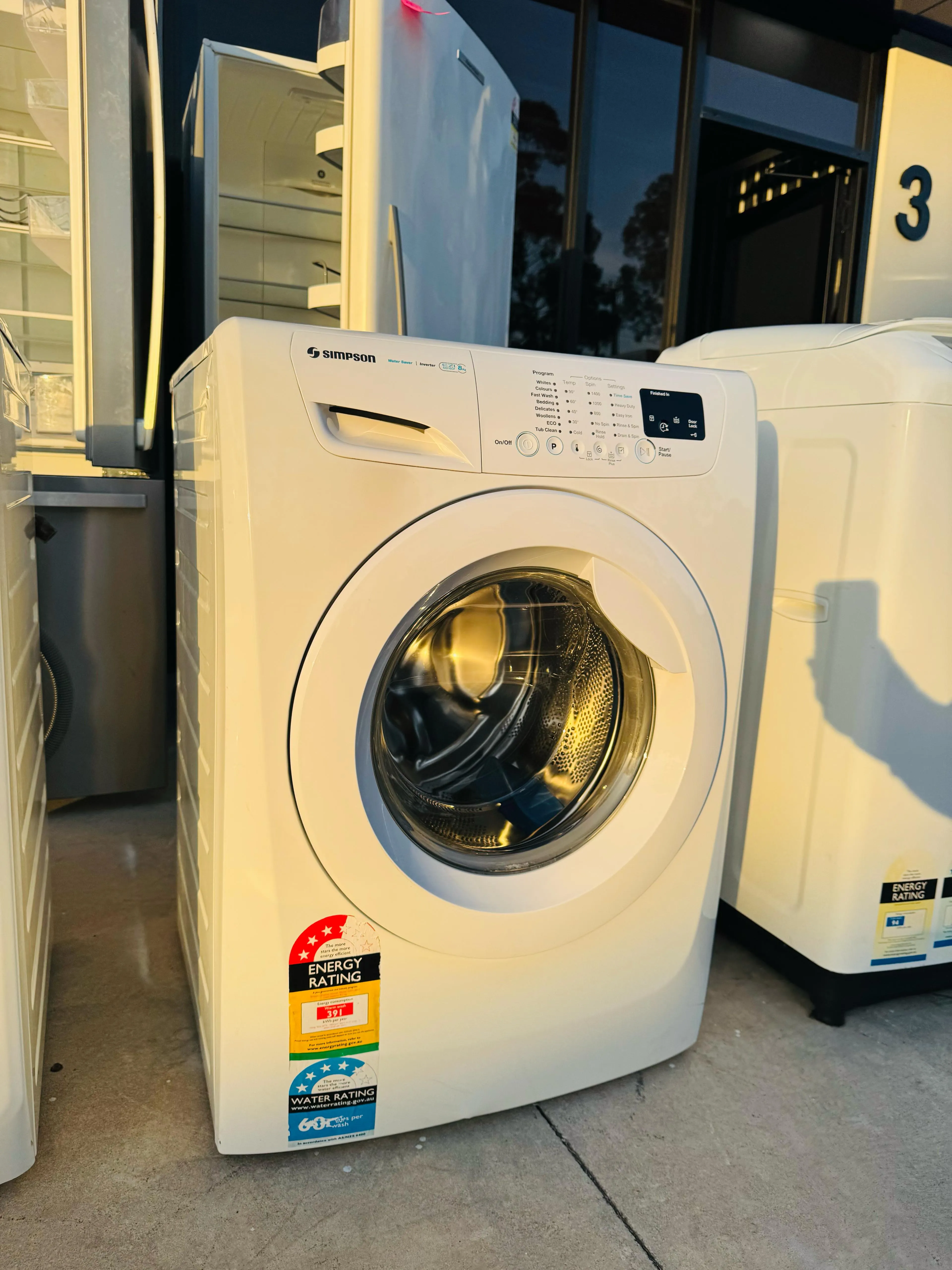 **SIMPSON 8KGS FRONT LOADER WASHING MACHINE** FREE DELIVERY