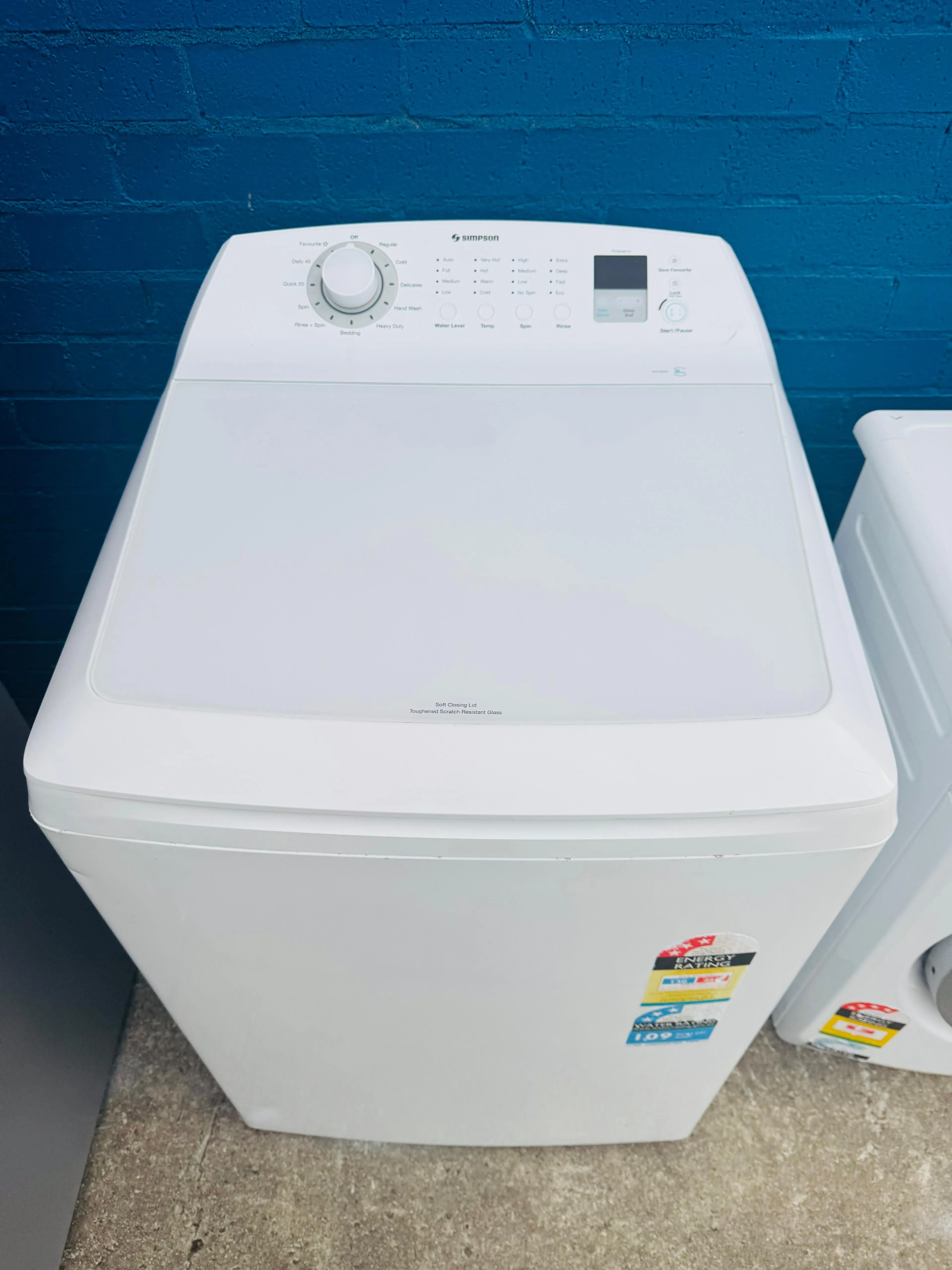 **SIMPSON 8KGS TOP LOADER WASHING MACHINE**