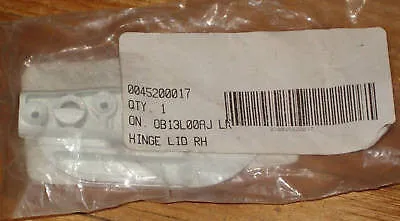 Simpson Esprit, Hoover Righthand Hinge on Metal Lid - Part # 0045200017