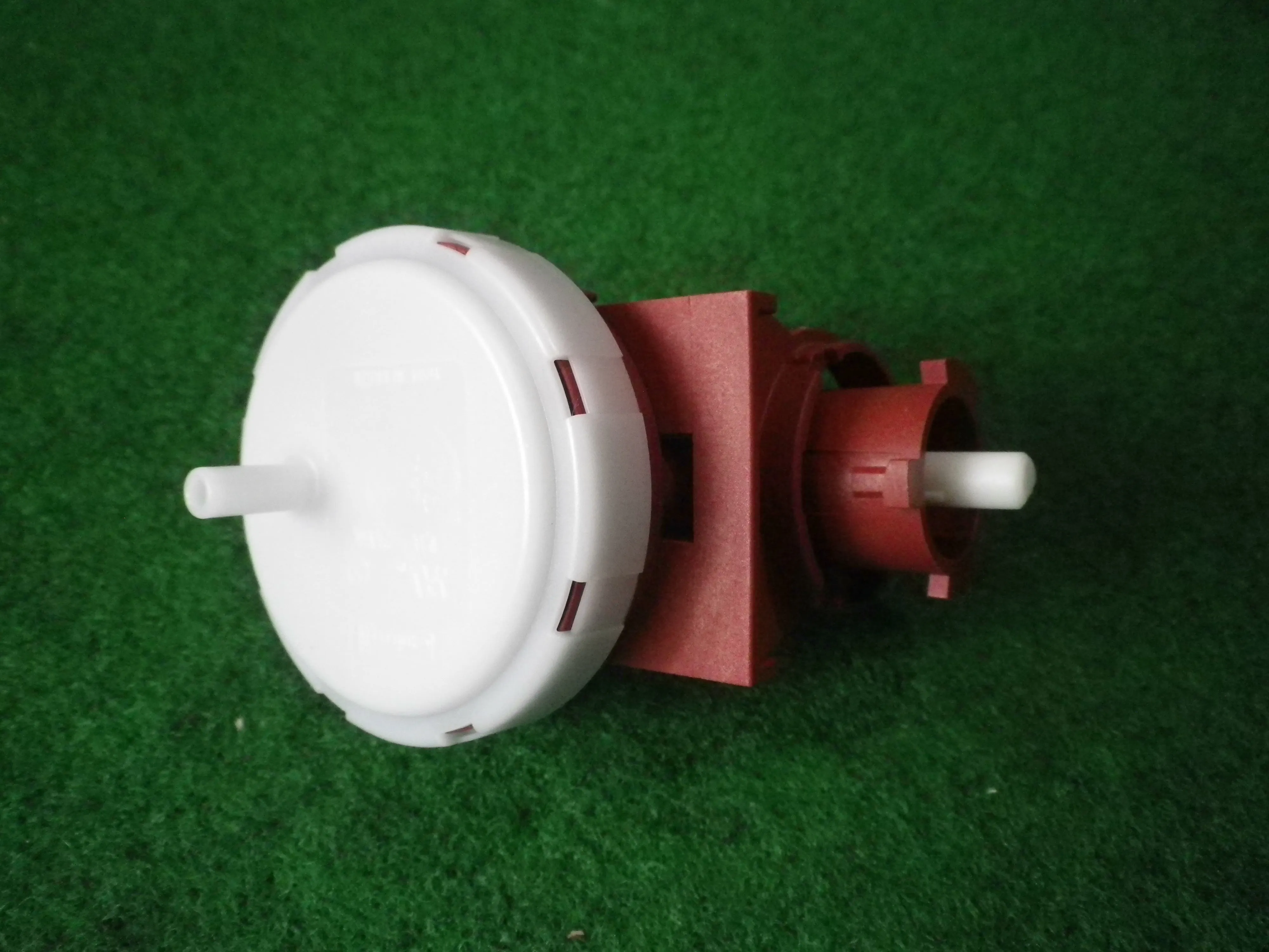 Simpson Eziset 500, 550, 605 Washing Machine Pressure Switch - Part # 0534200172