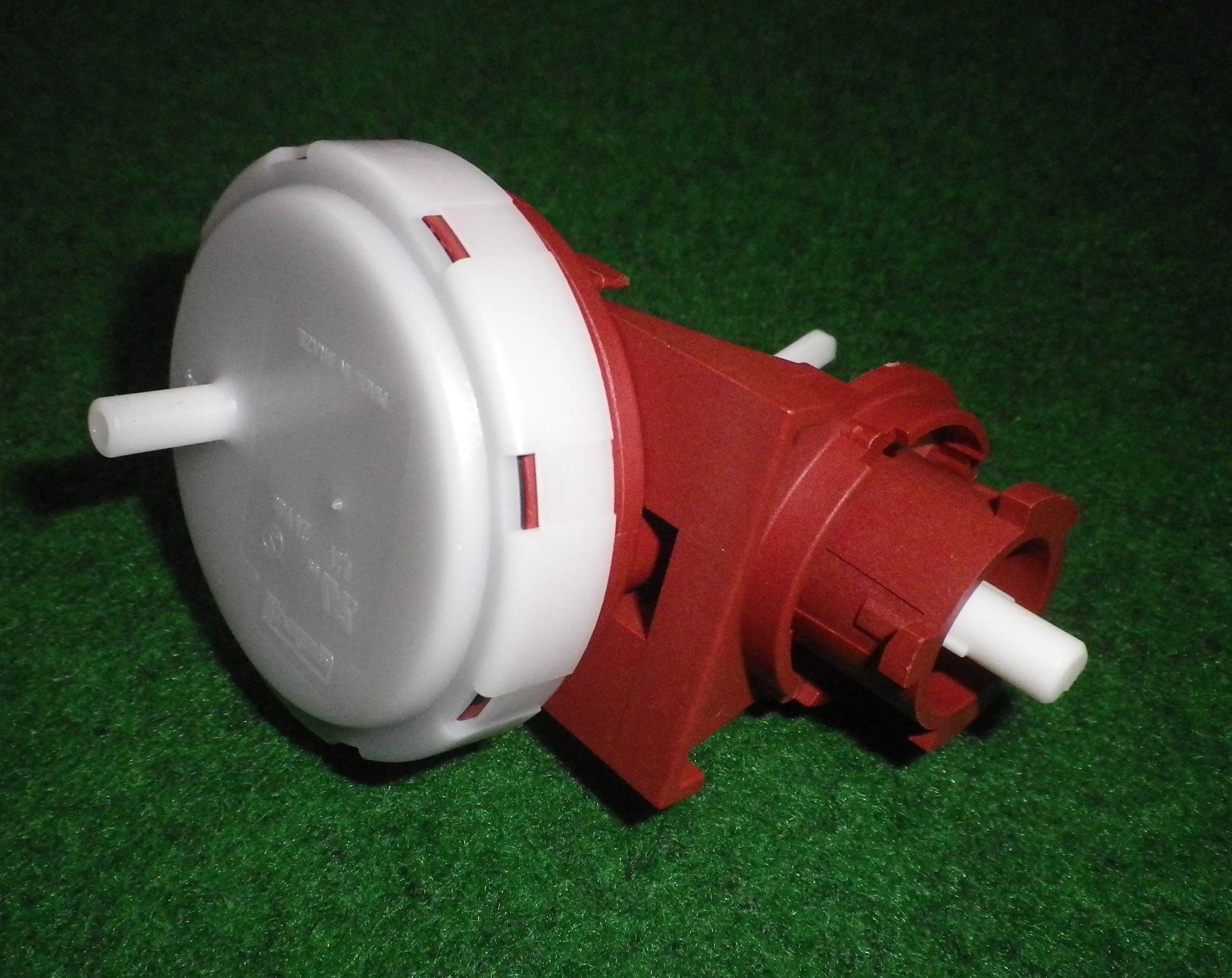 Simpson Eziset 500, 550, 605 Washing Machine Pressure Switch - Part # 0534200172
