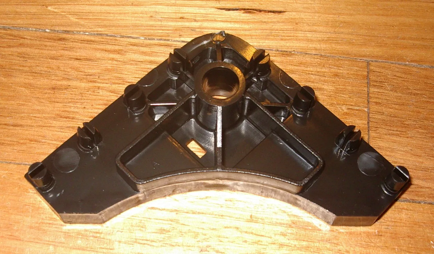 Simpson Genesis, Delta Corner Bracket Kit (Pkt 4) - Part # 0030250365K