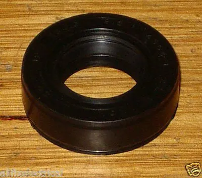 Simpson, Kelvinator Stem Mount Agitator Shaft Lip Seal - Part # SP140