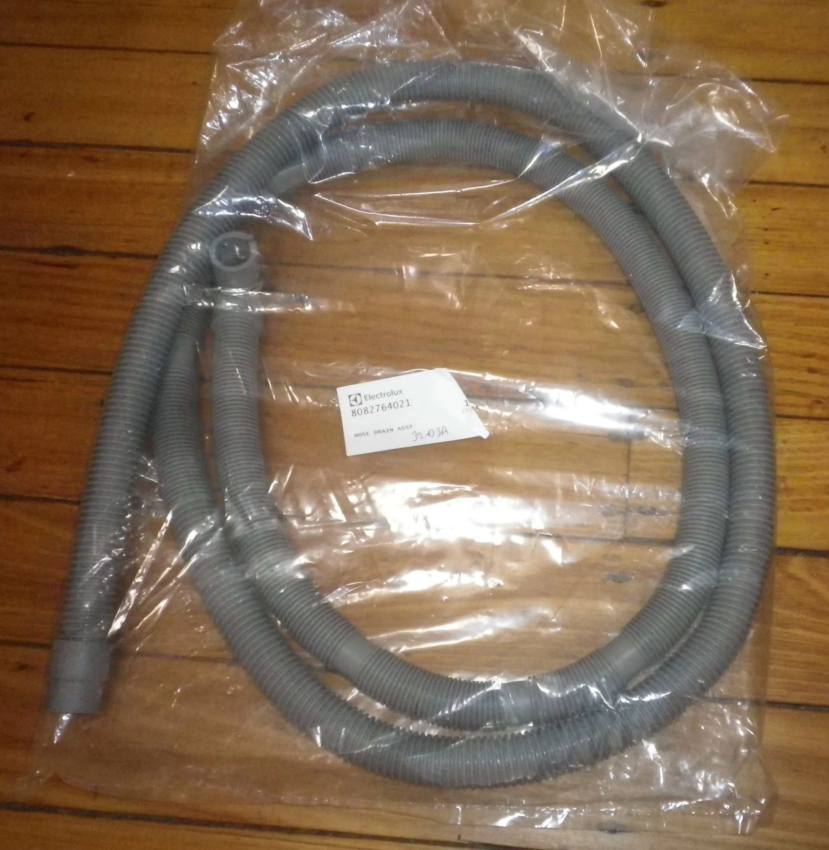 Simpson SWF14843 F/L W/M Plastic Drain Hose 2.75mtrs - Part # 4055690566