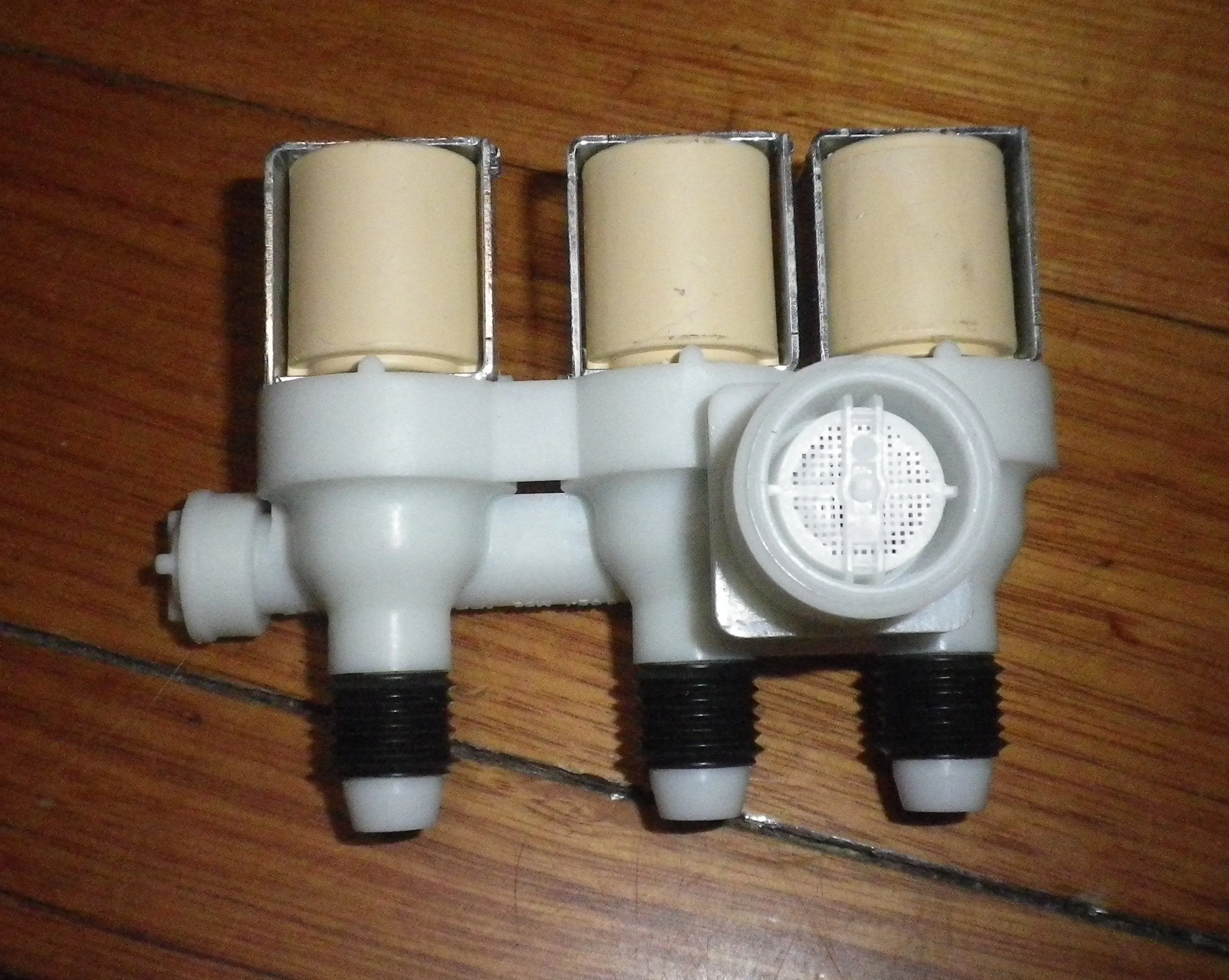 Simpson SWT Series Washer 10mm Triple Cold Water Inlet Valve - Part # 140000916035
