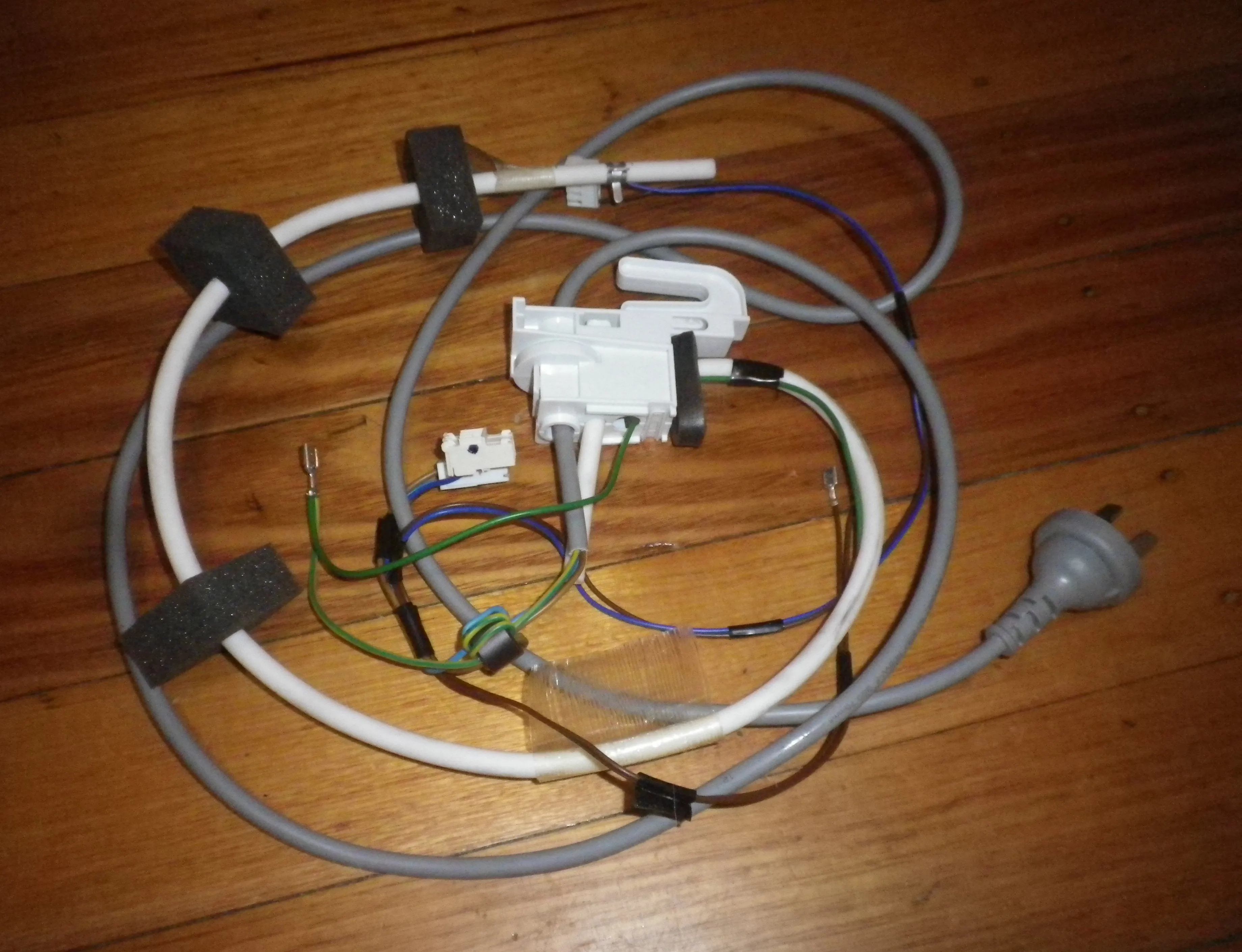 Simpson SWT954 Mains Power Lead & Bracket with Pressure Hose - Part # 119002550