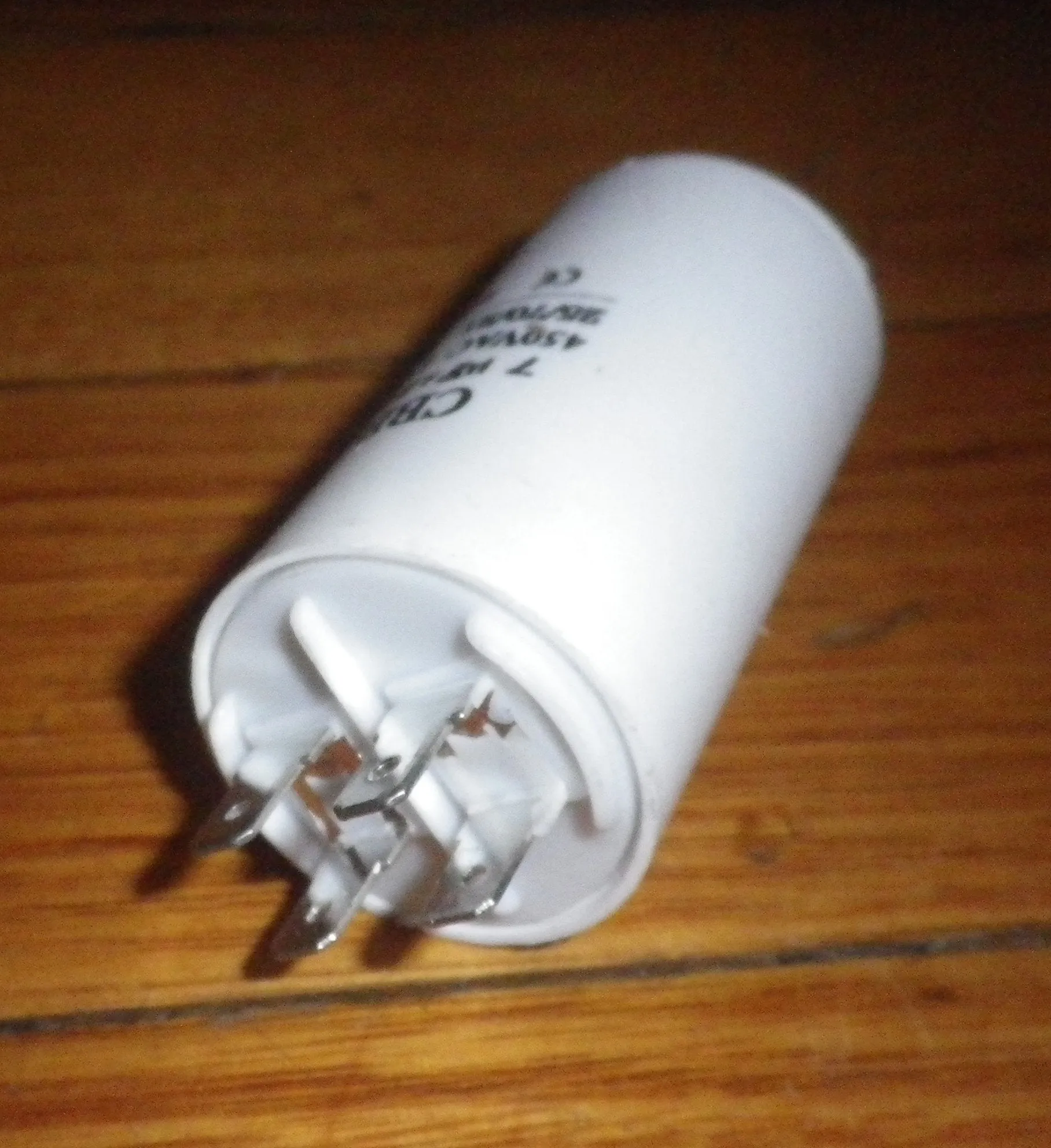 SKL / CBB60 7uF 440Volt Motor Run/Start Capacitor - CAP007DS