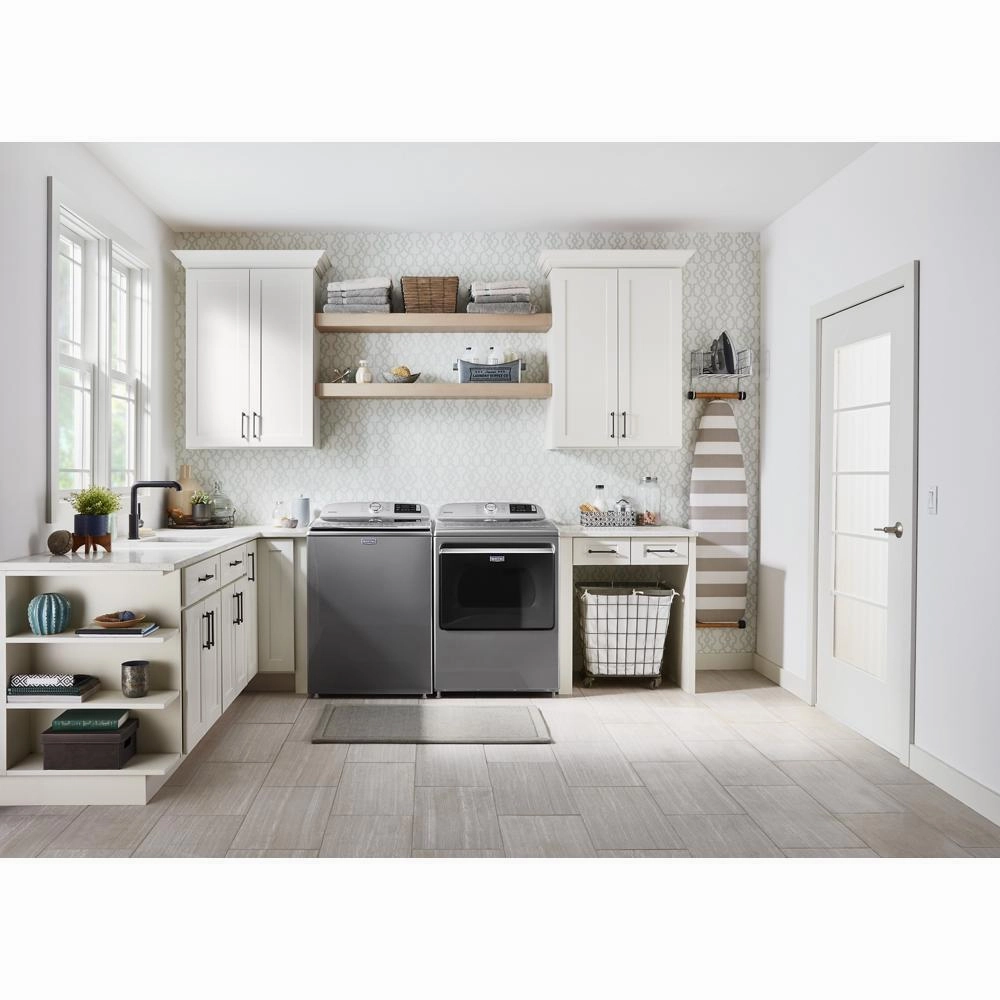 Smart Top Load Gas Dryer with Extra Power - 7.4 cu. ft. - (MGD6230HC)