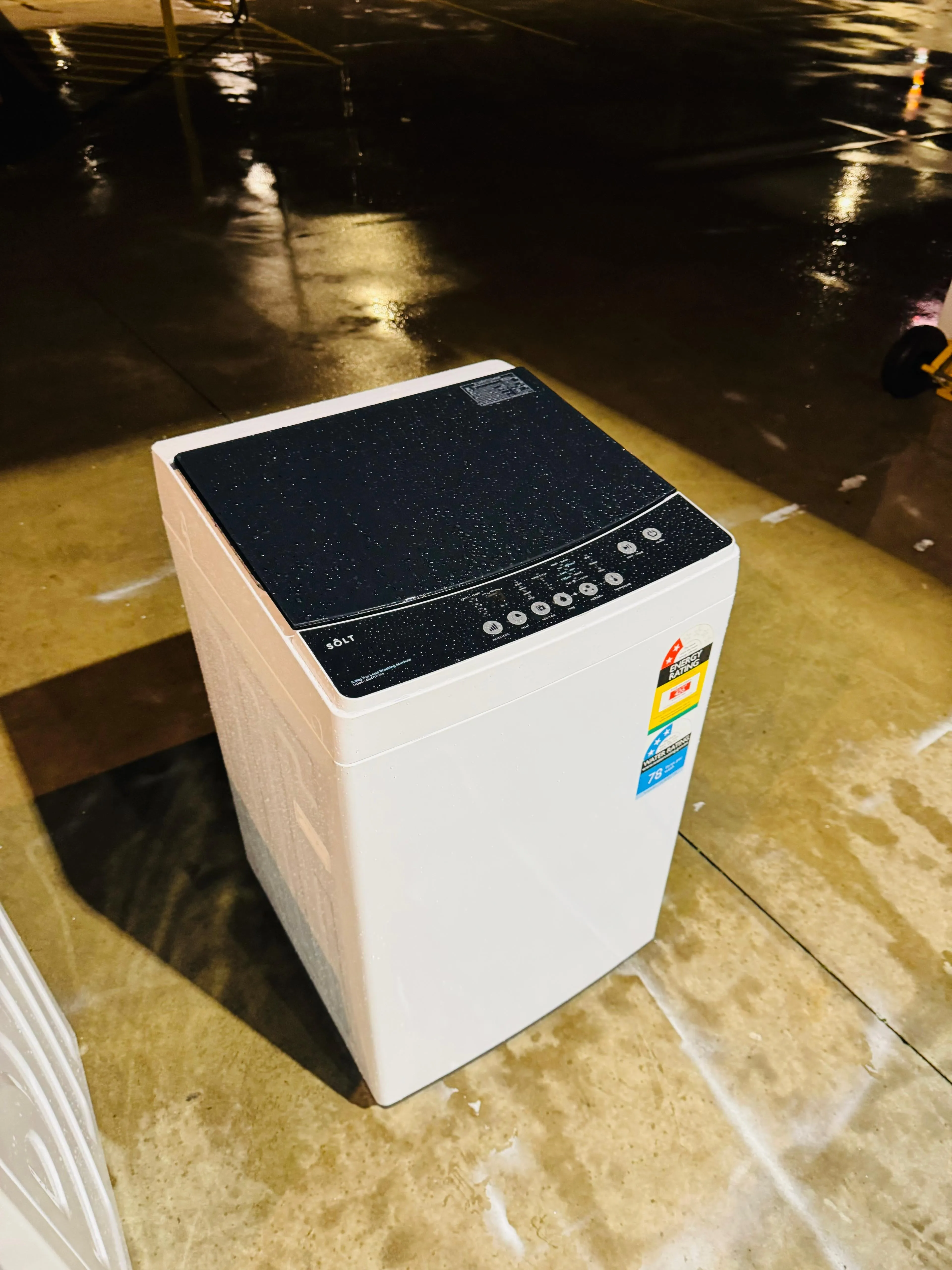 **SOLT 5.5KGS TOP LOADER WASHING MACHINE**