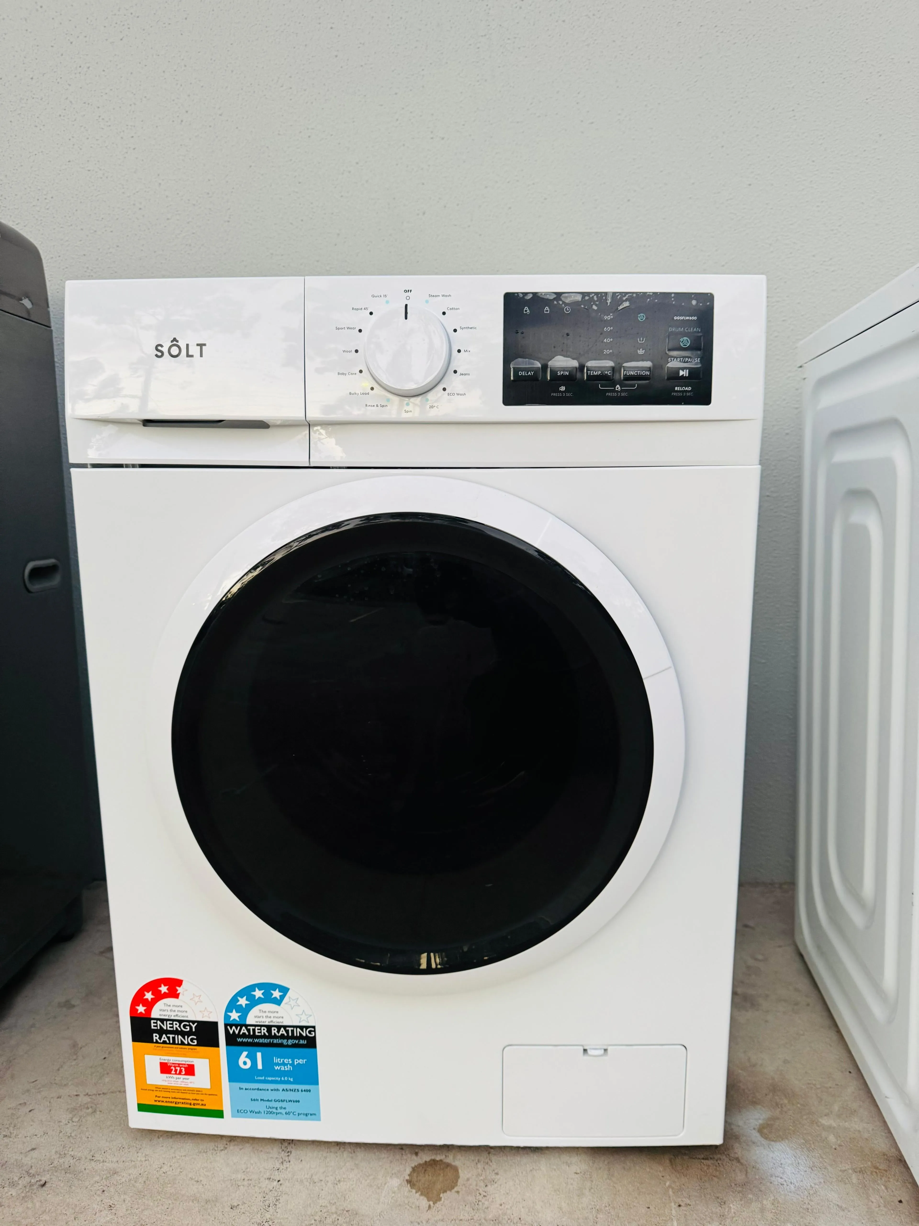 **SOLT 6KGS FRONT LOADER WASHING MACHINE**