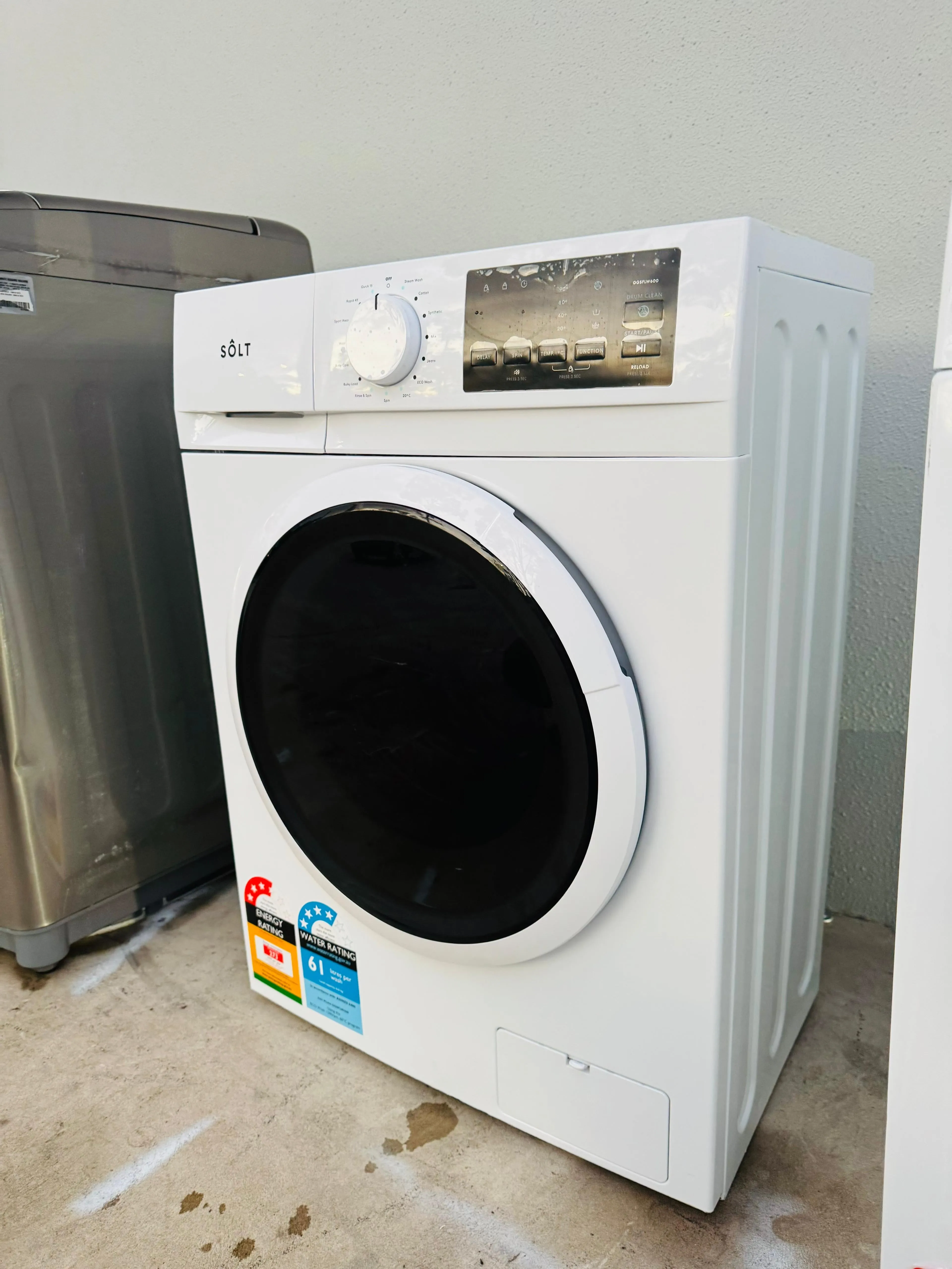 **SOLT 6KGS FRONT LOADER WASHING MACHINE**