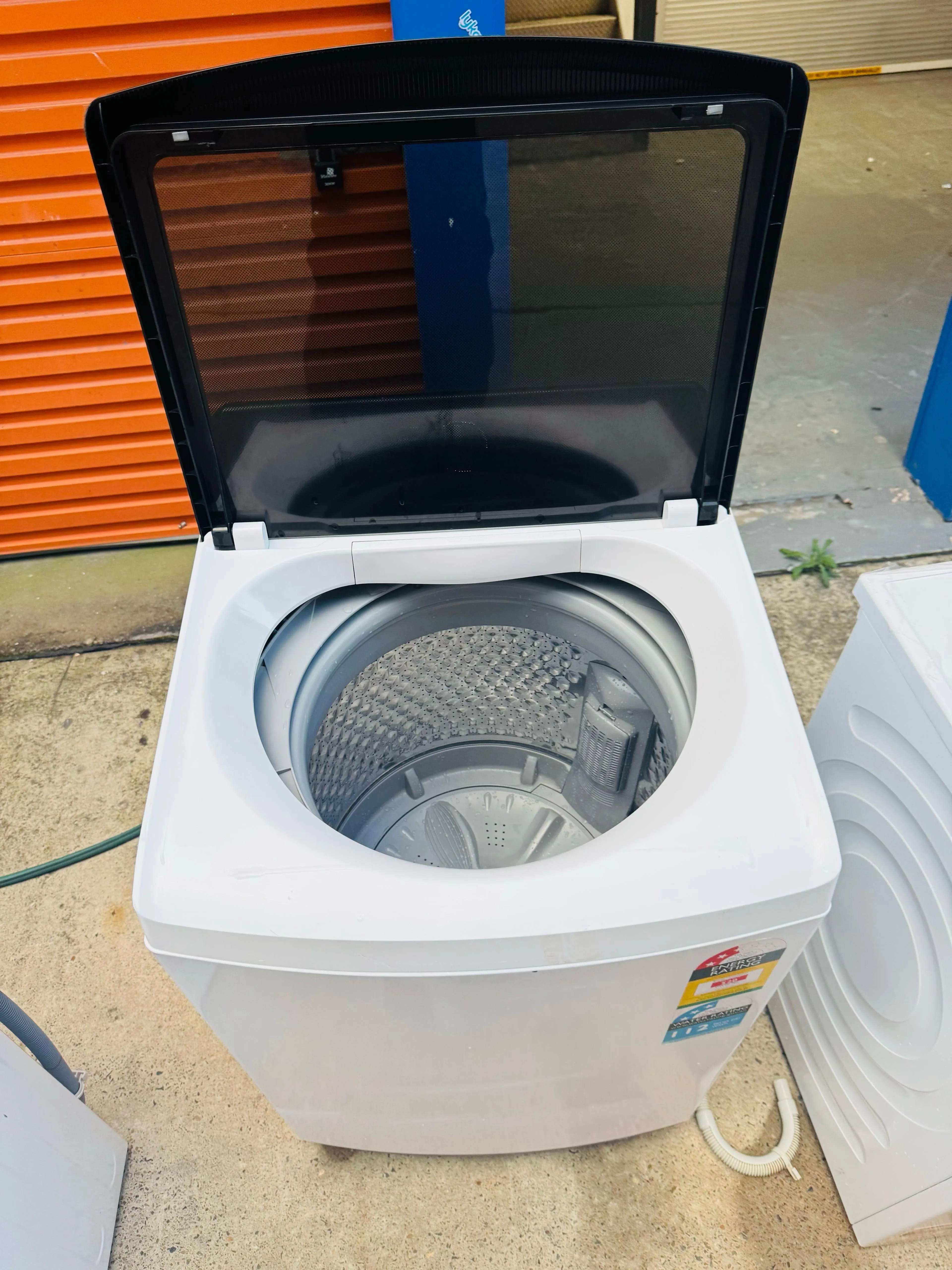 **SOLT 9KGS TOP LOADER WASHING MACHINE**