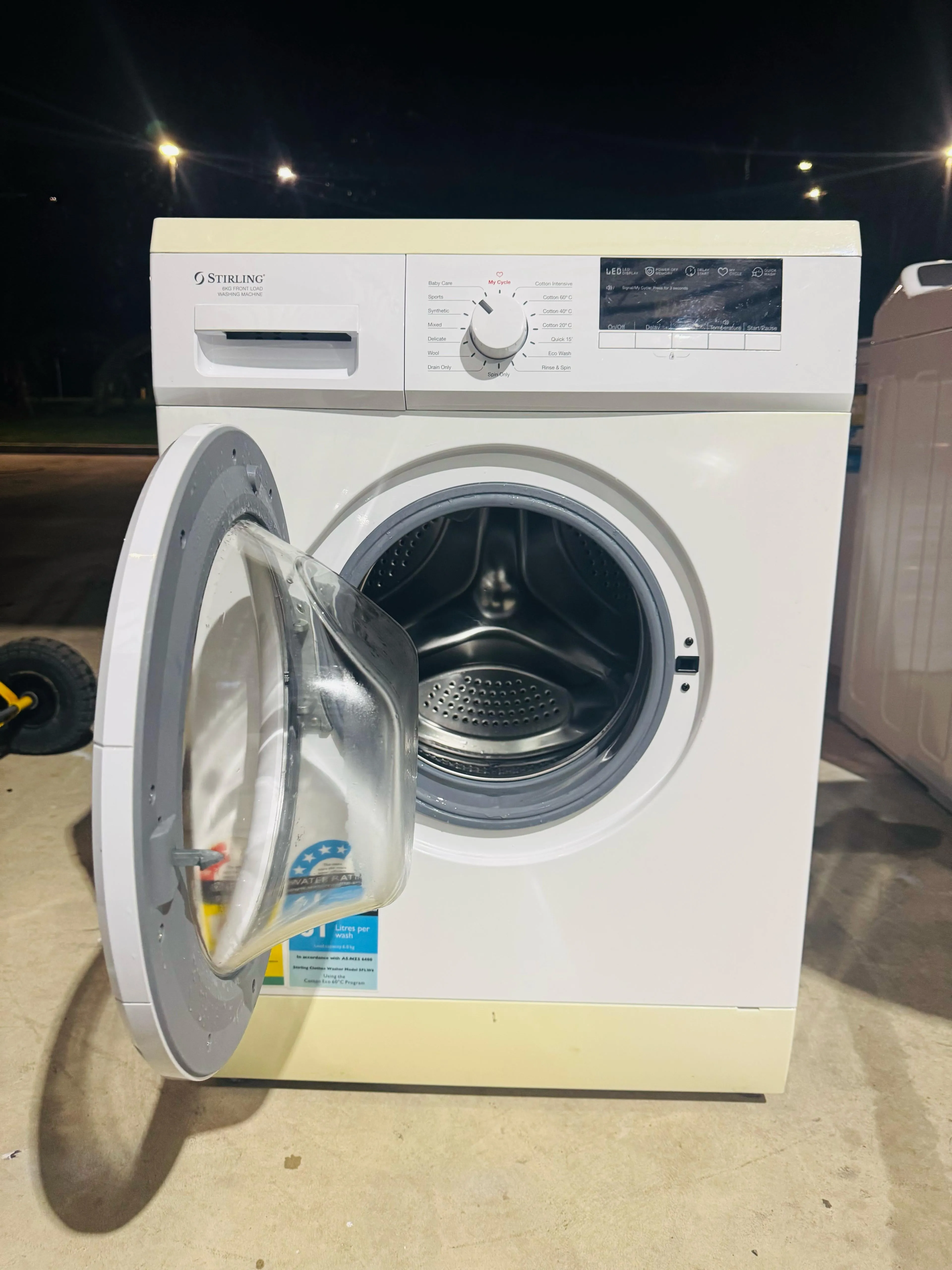 **STIRLING 6KGS FRONT LOADER WASHING MACHINE**