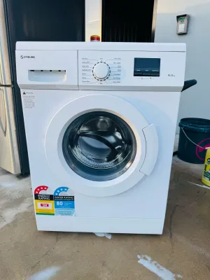 **STIRLING 8 KGS FRONT LOADER WASHING MACHINE**