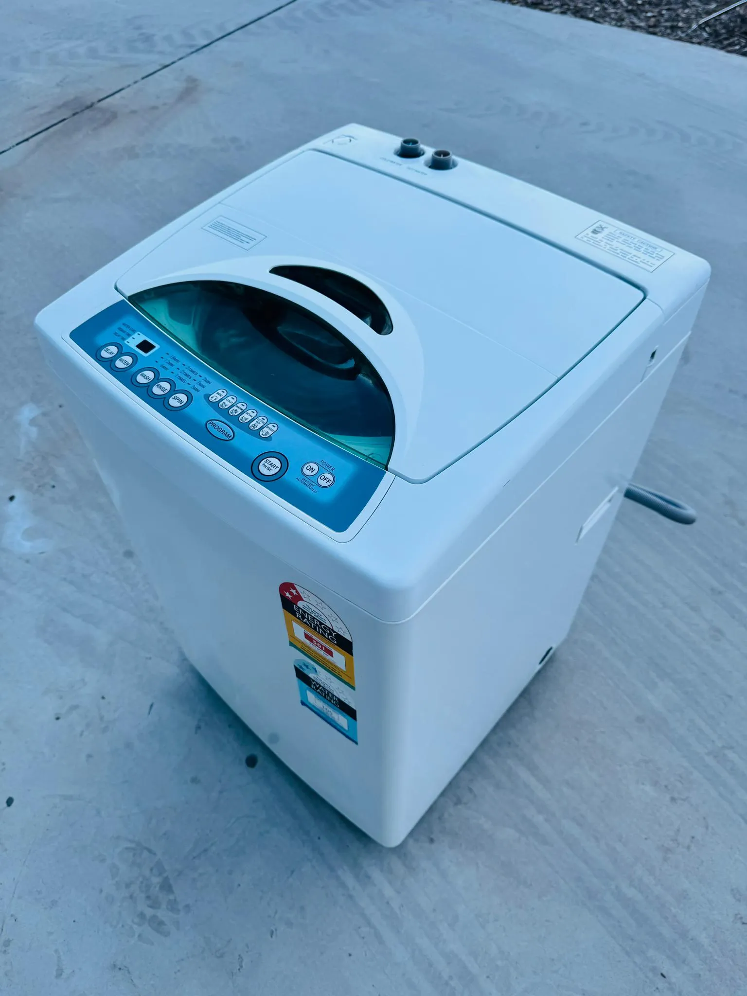 **TEMPO 6KGS TOP LOADER WASHING MACHINE**